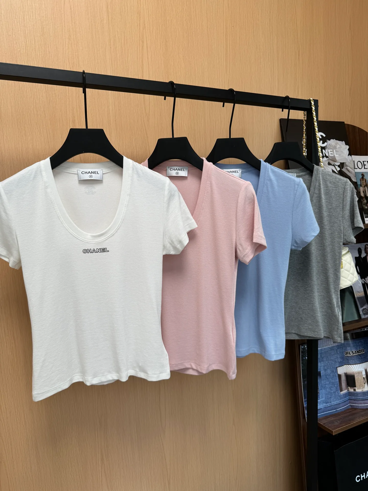 Футболки Женские Chanel 12592757