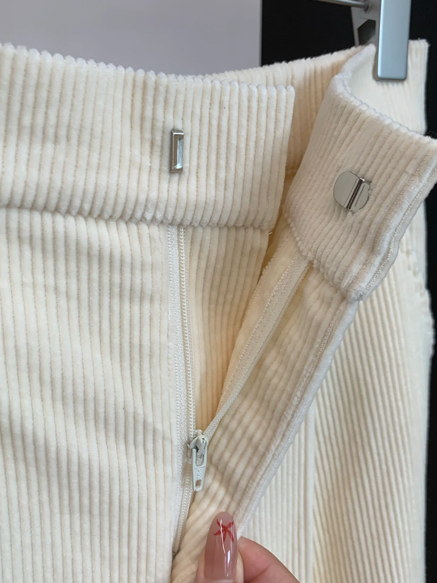 Брюки Женские Brunello Cucinelli 18086883