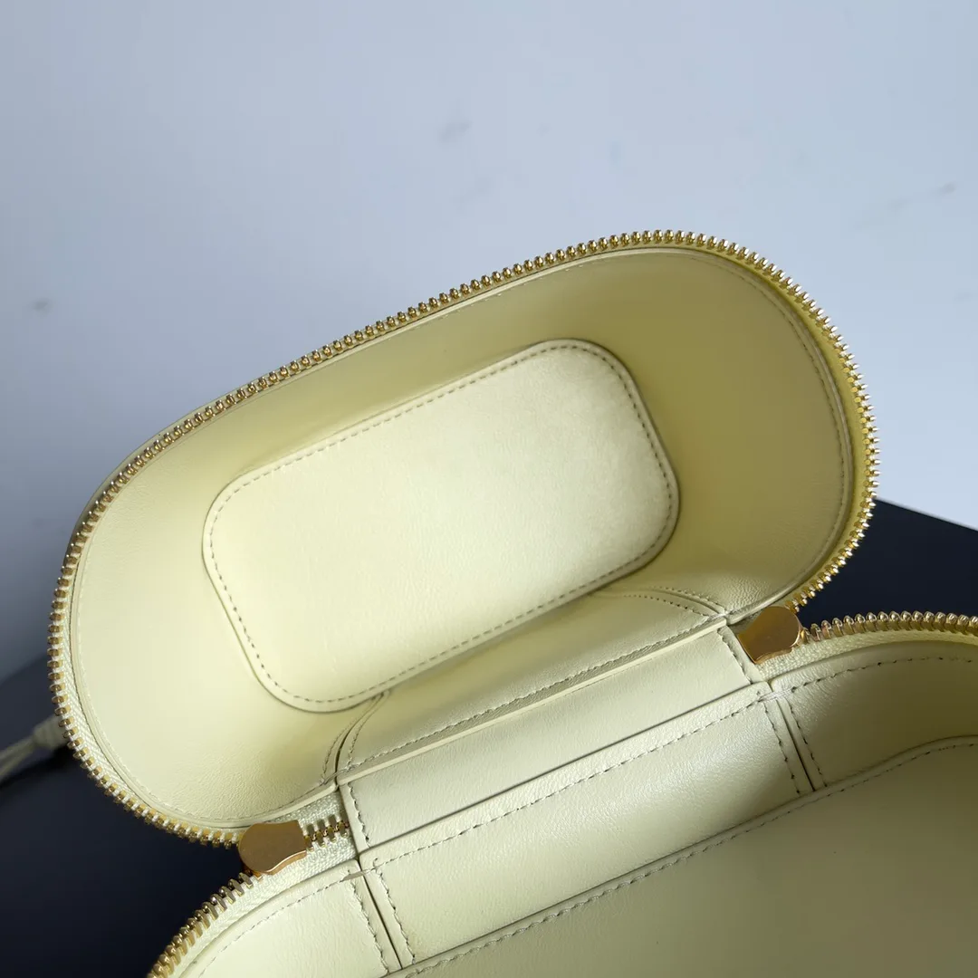 Классические Сумки Женские Bottega Veneta 17825283