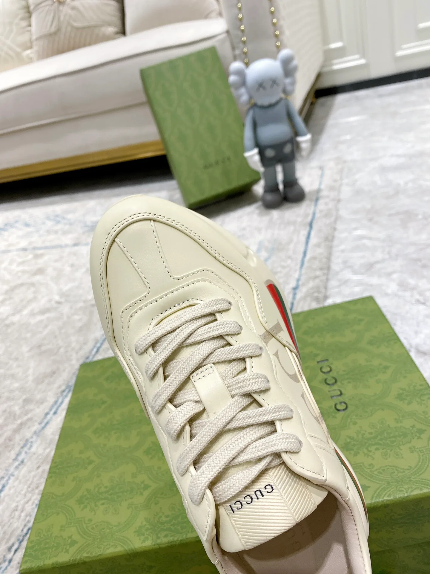 Кроссовки Женские Gucci 375823