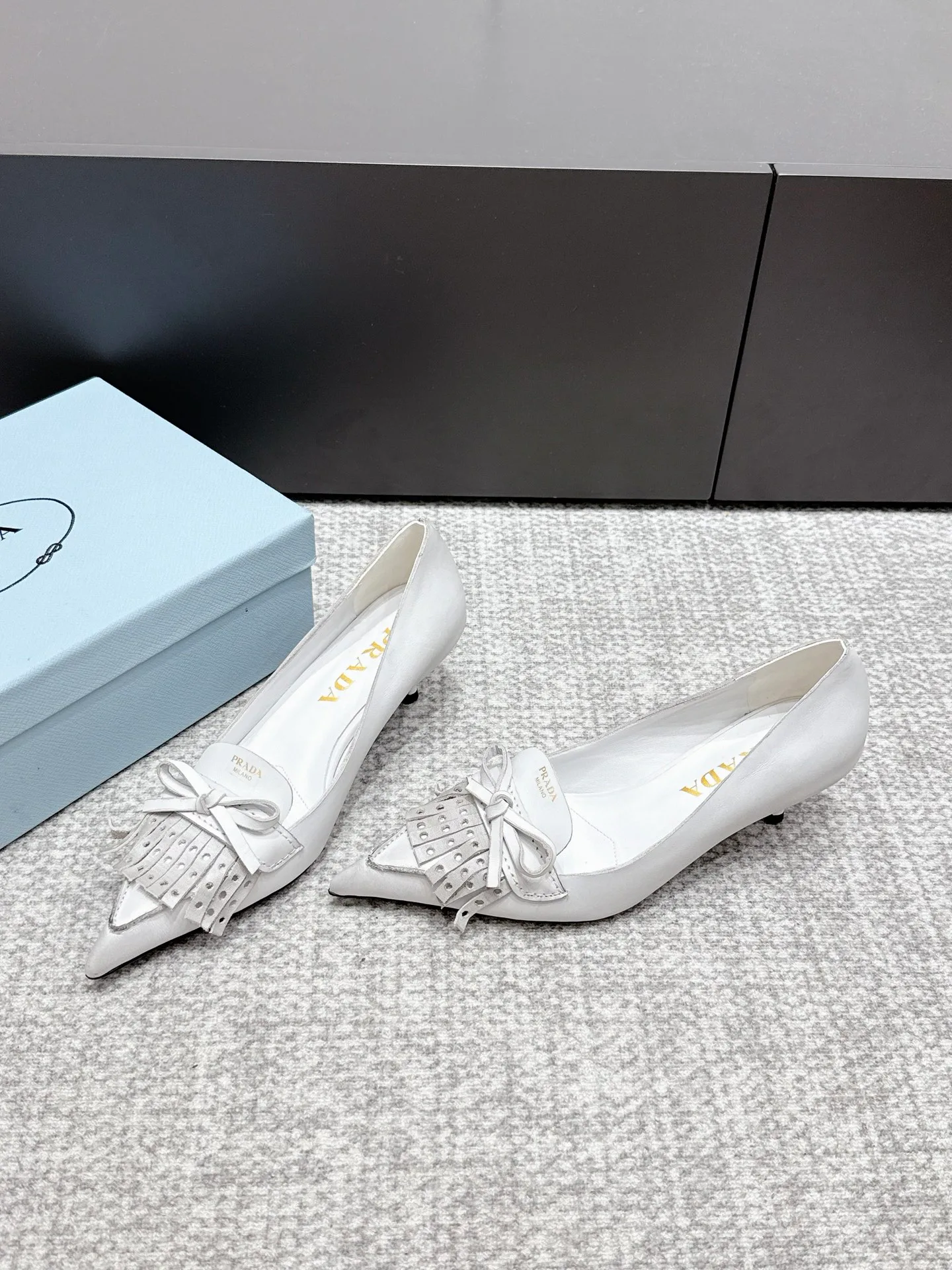 Туфли Женские Prada 13540598