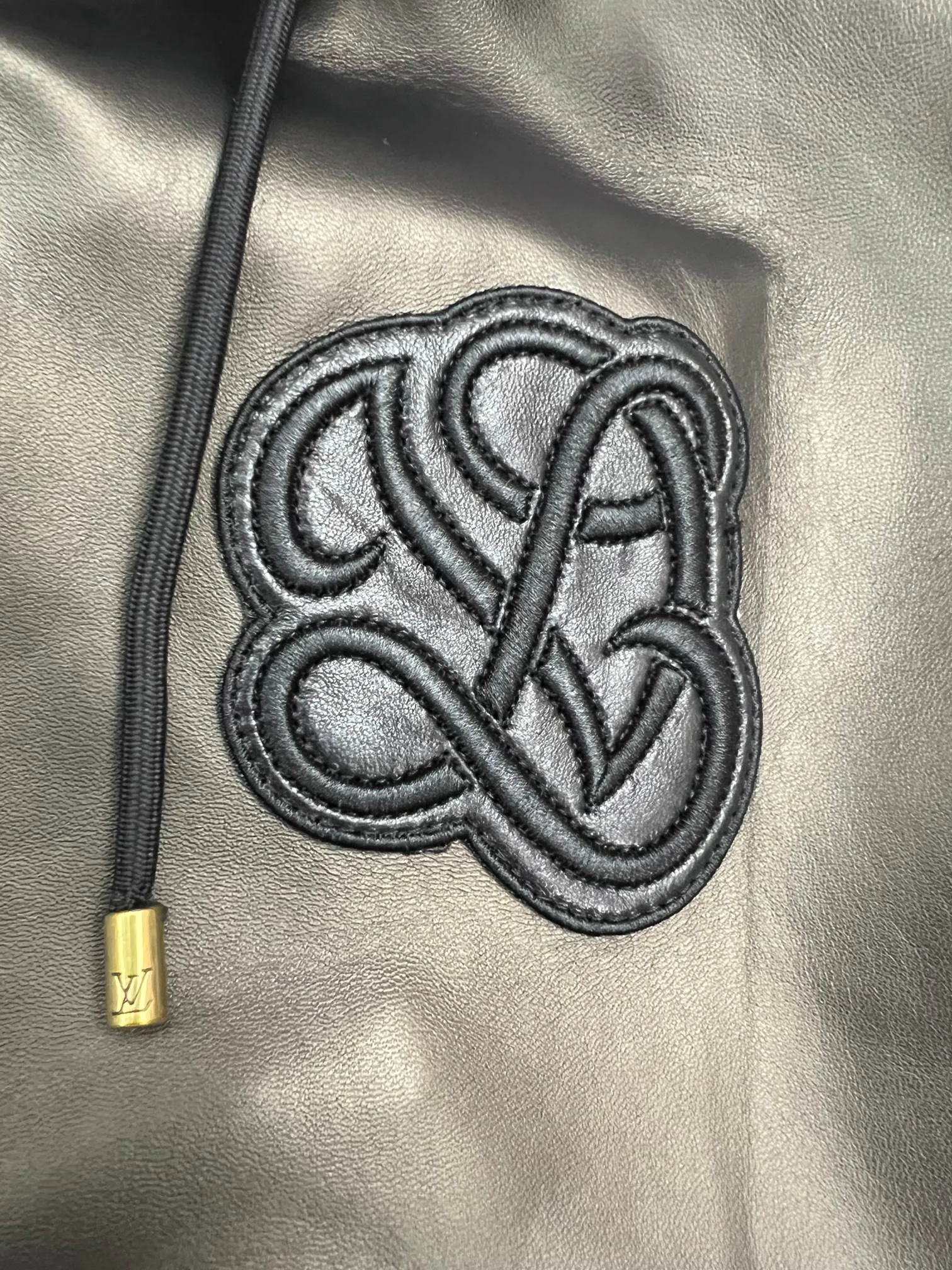 Кожаные Куртки И Дублёнки Женские Louis Vuitton 19236136