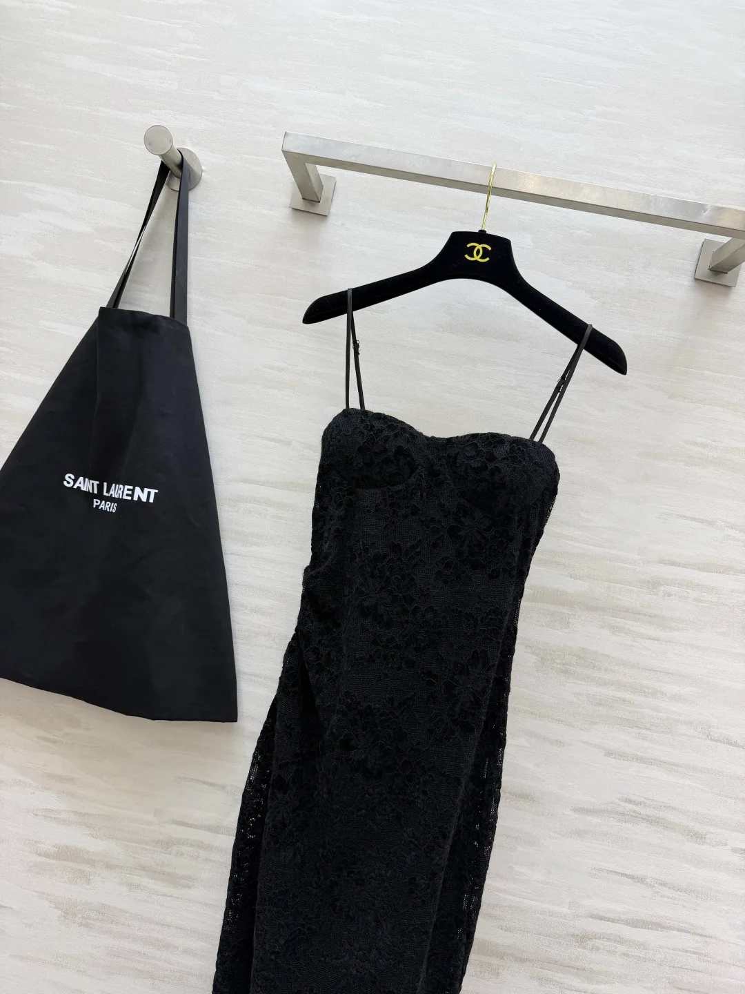 Платья Женские Saint Laurent 19869830