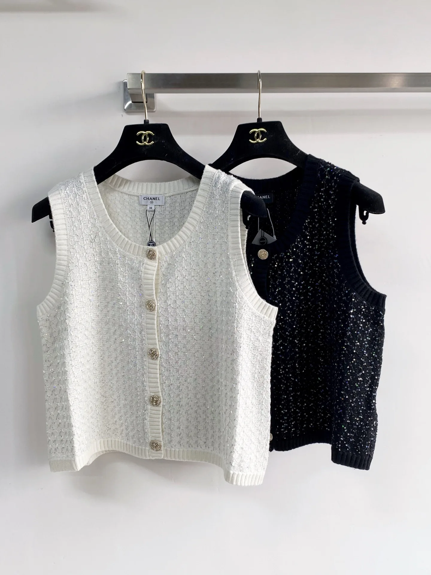 Жилеты Женские Chanel 11490098