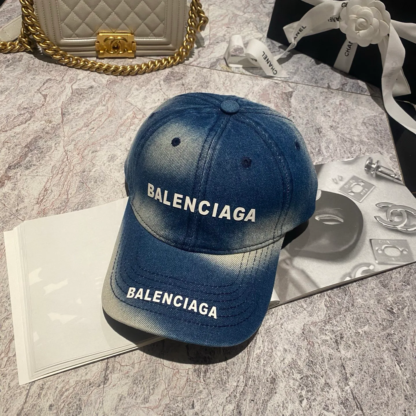 Головные Уборы Balenciaga 11478
