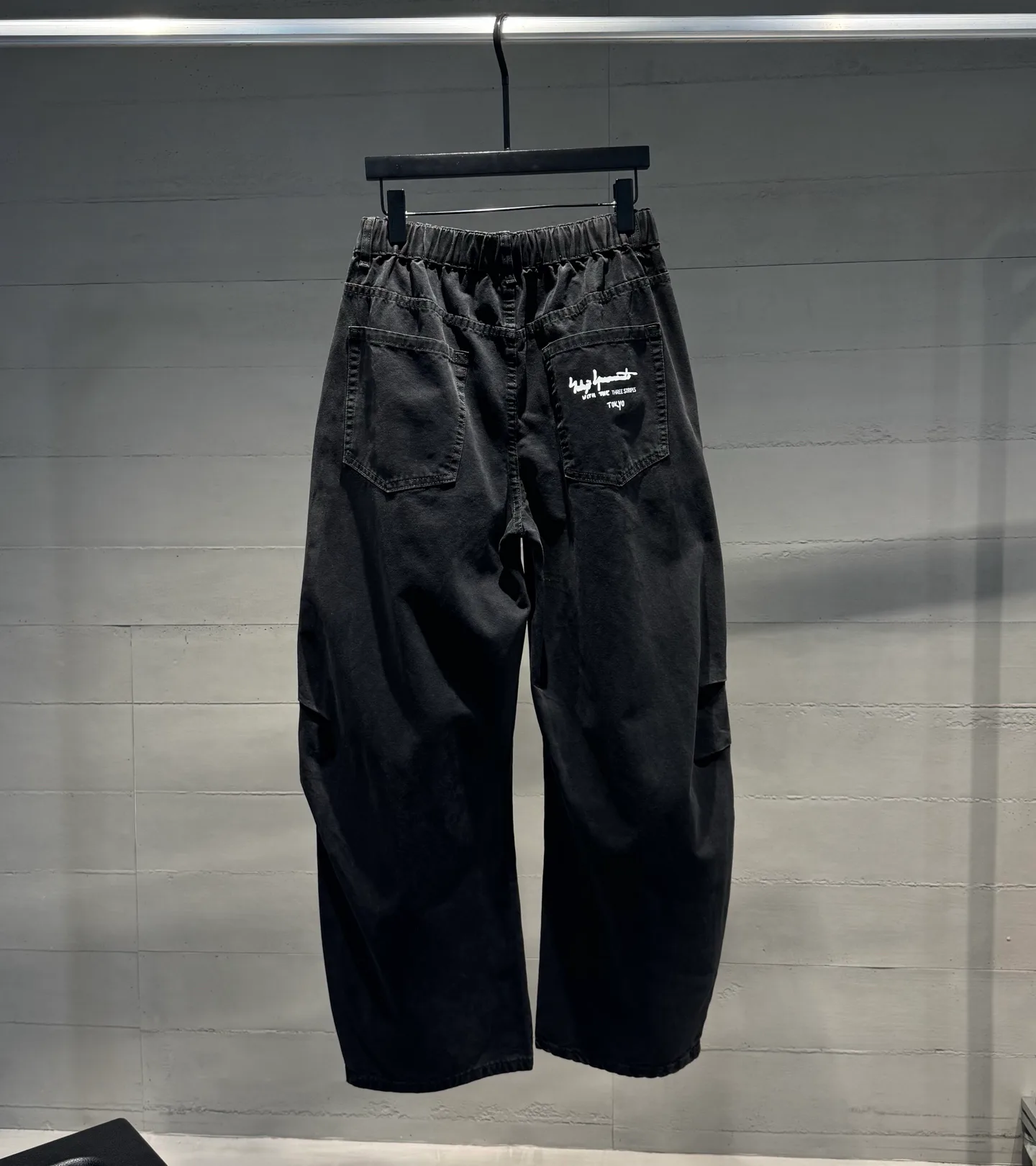 Брюки Мужские Y-3 13364972