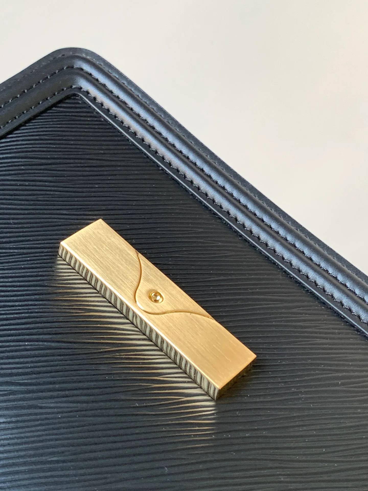 Сумки На Ремне Женские Louis Vuitton 30707