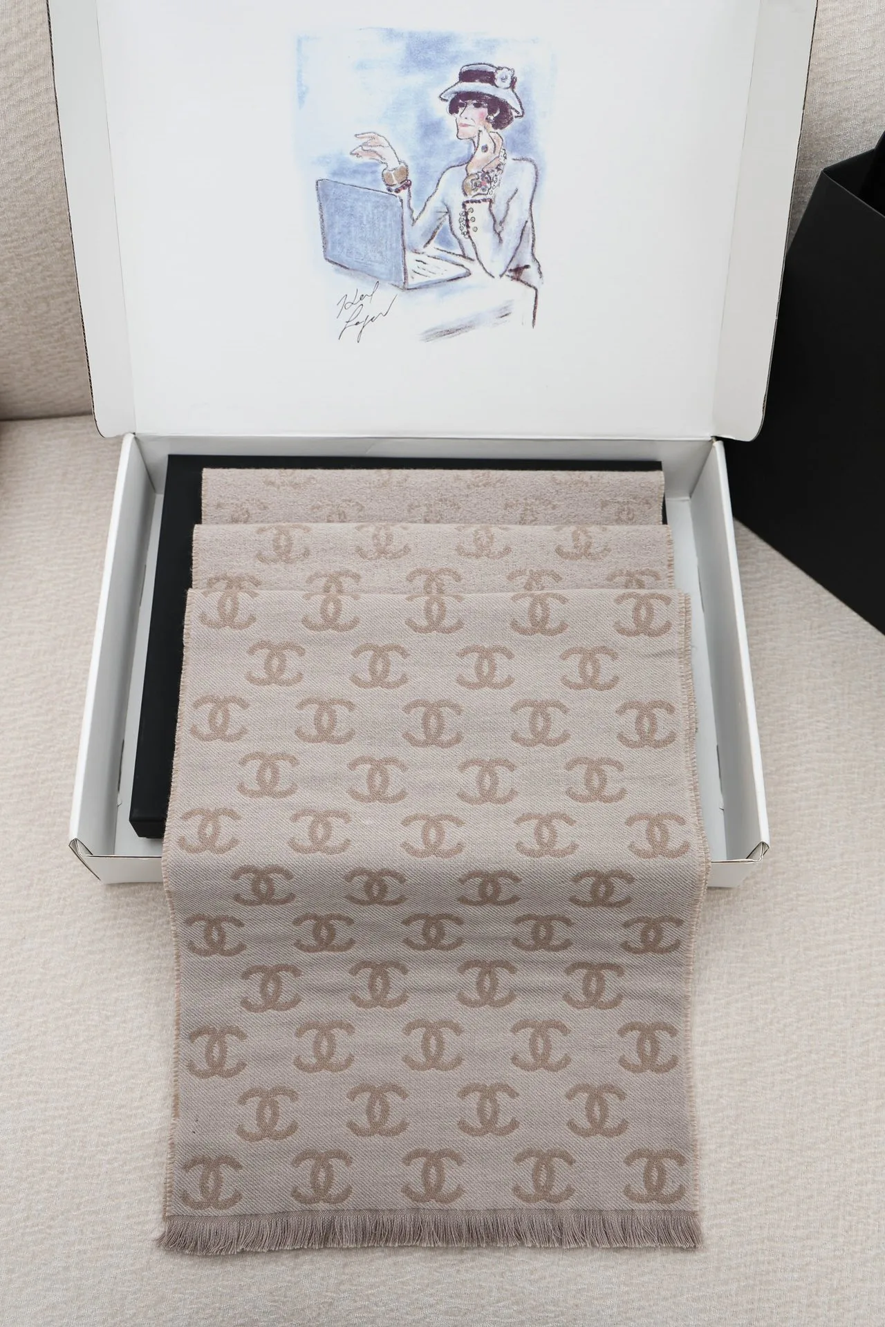 Шарфы Chanel 65176