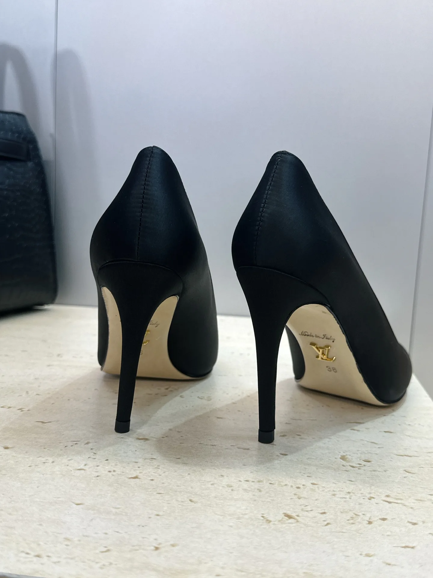 Туфли Женские Louis Vuitton 13346478
