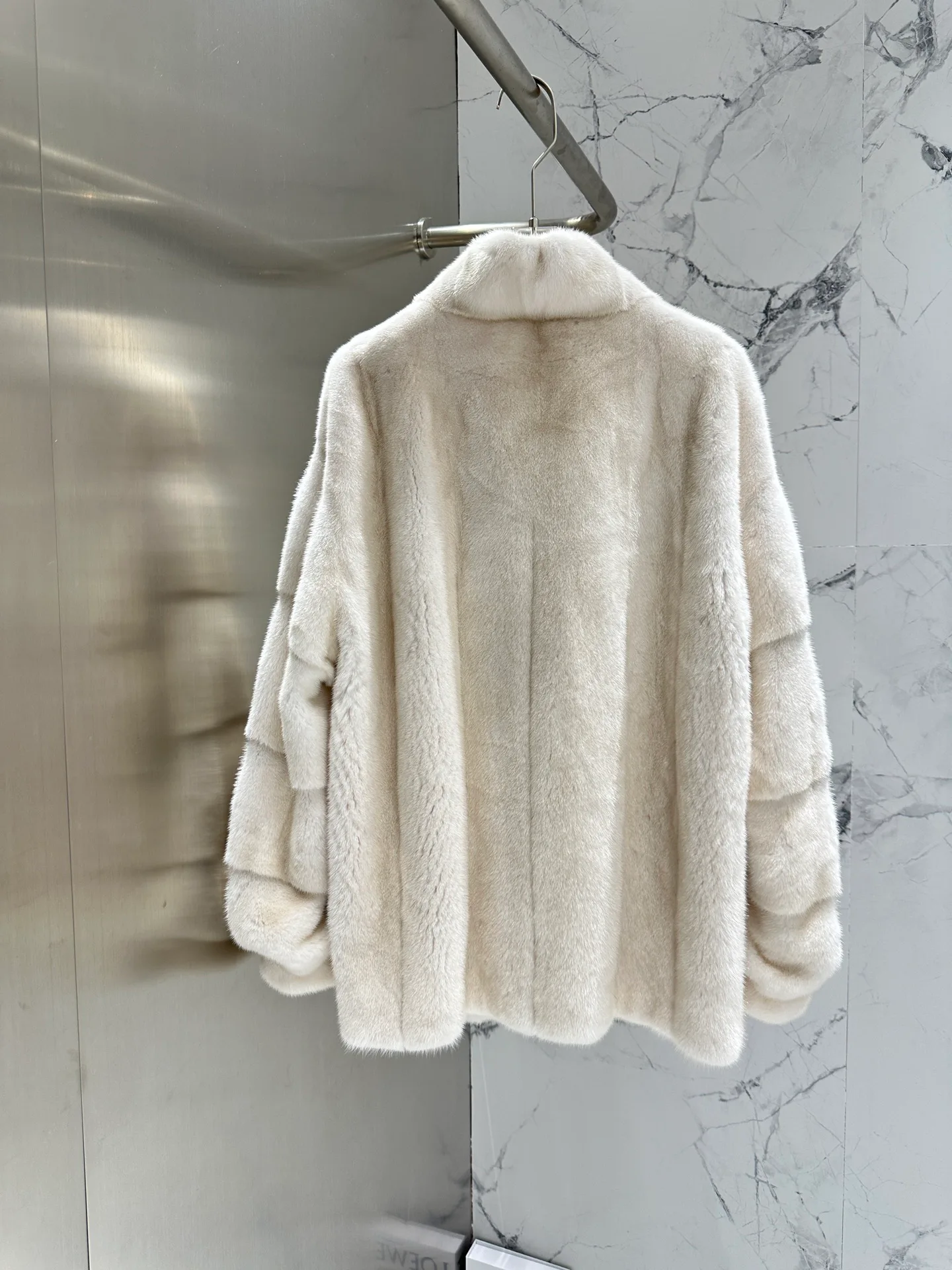 Шубы Женские Fendi 785703
