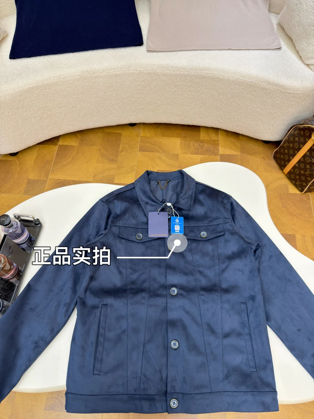Куртки И Пуховики Мужские Louis Vuitton 17572031