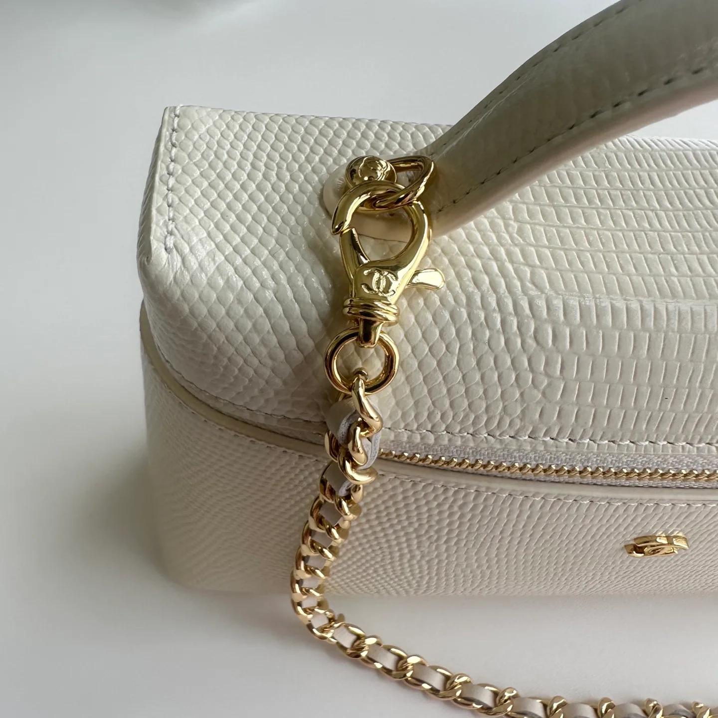 Классические Сумки Женские Chanel 17364546