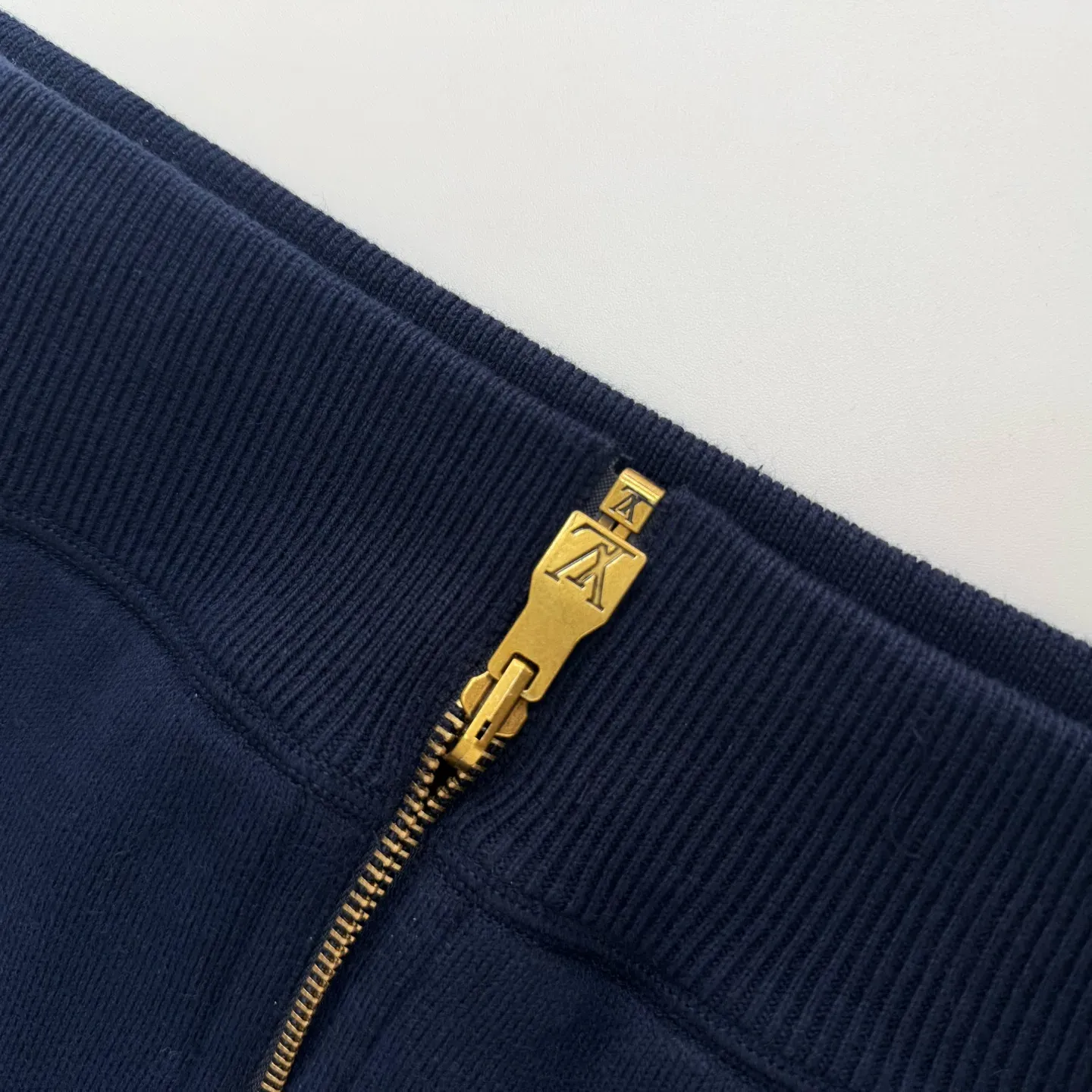 Куртки И Пуховики Женские Louis Vuitton 343014