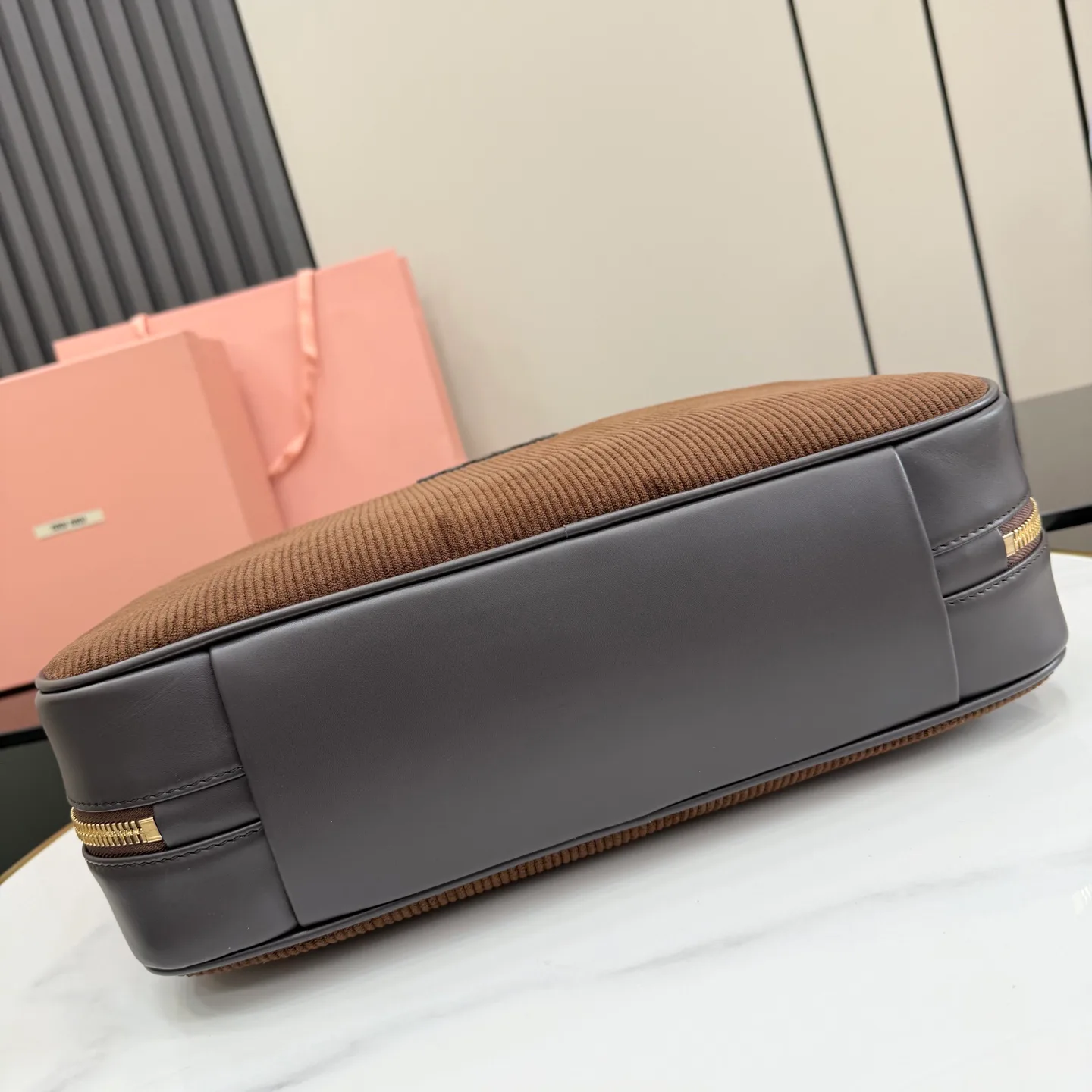 Классические Сумки Женские Miu Miu 11872249