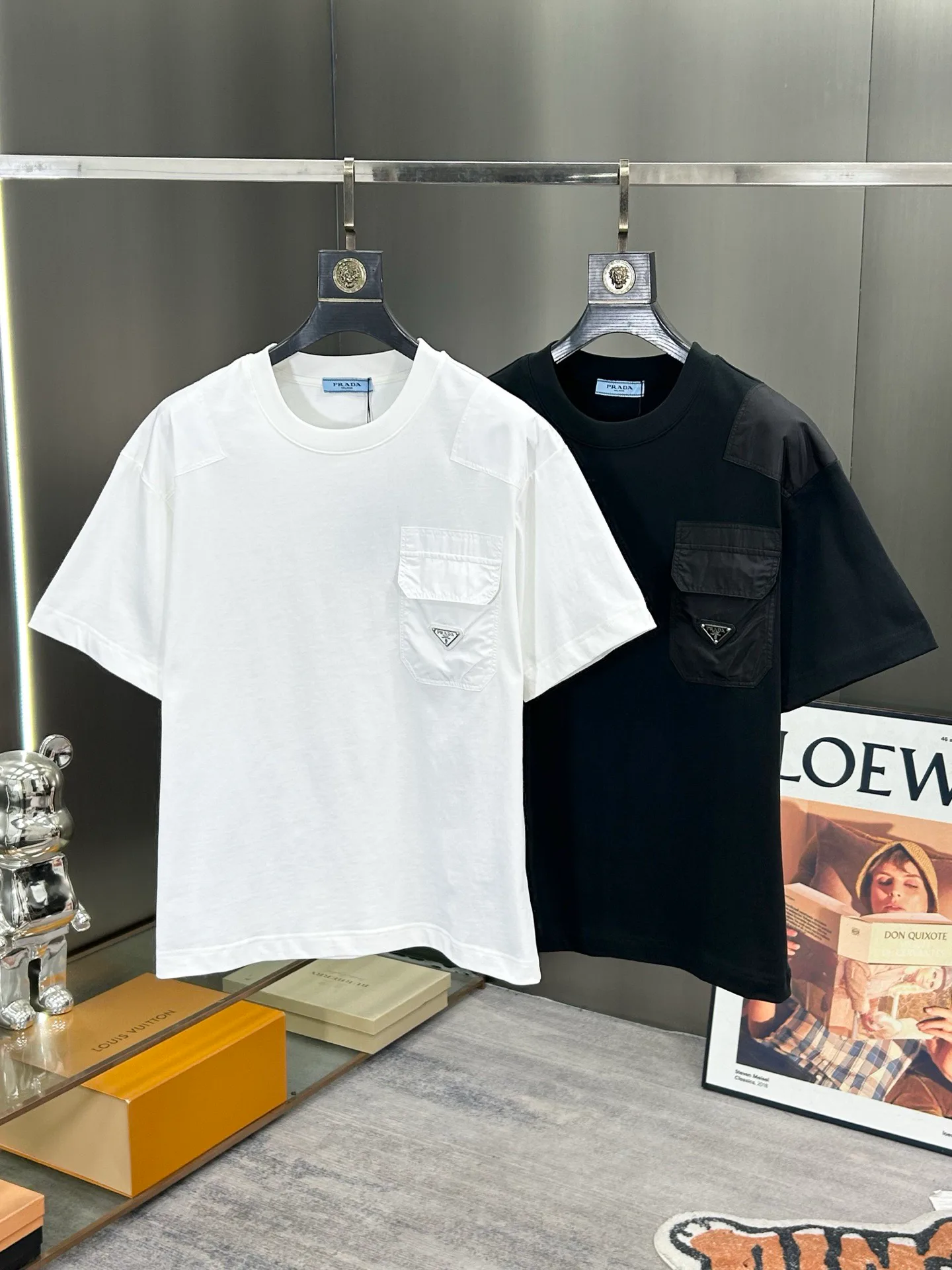 Футболки Женские Prada 11615895