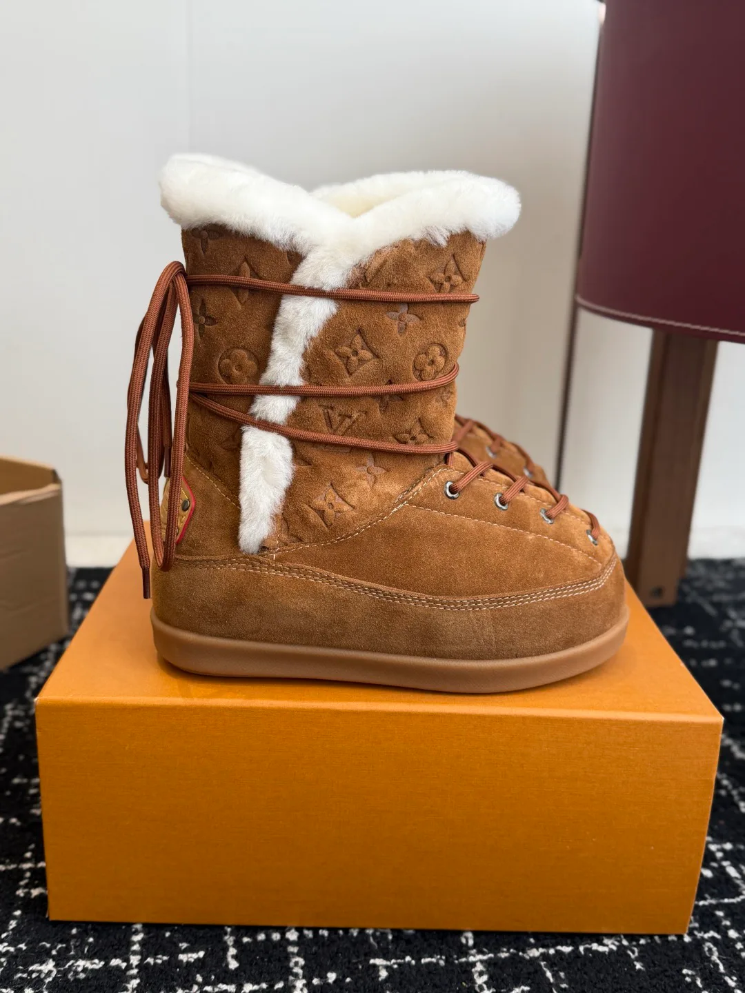 Угги Женские Louis Vuitton 18670258
