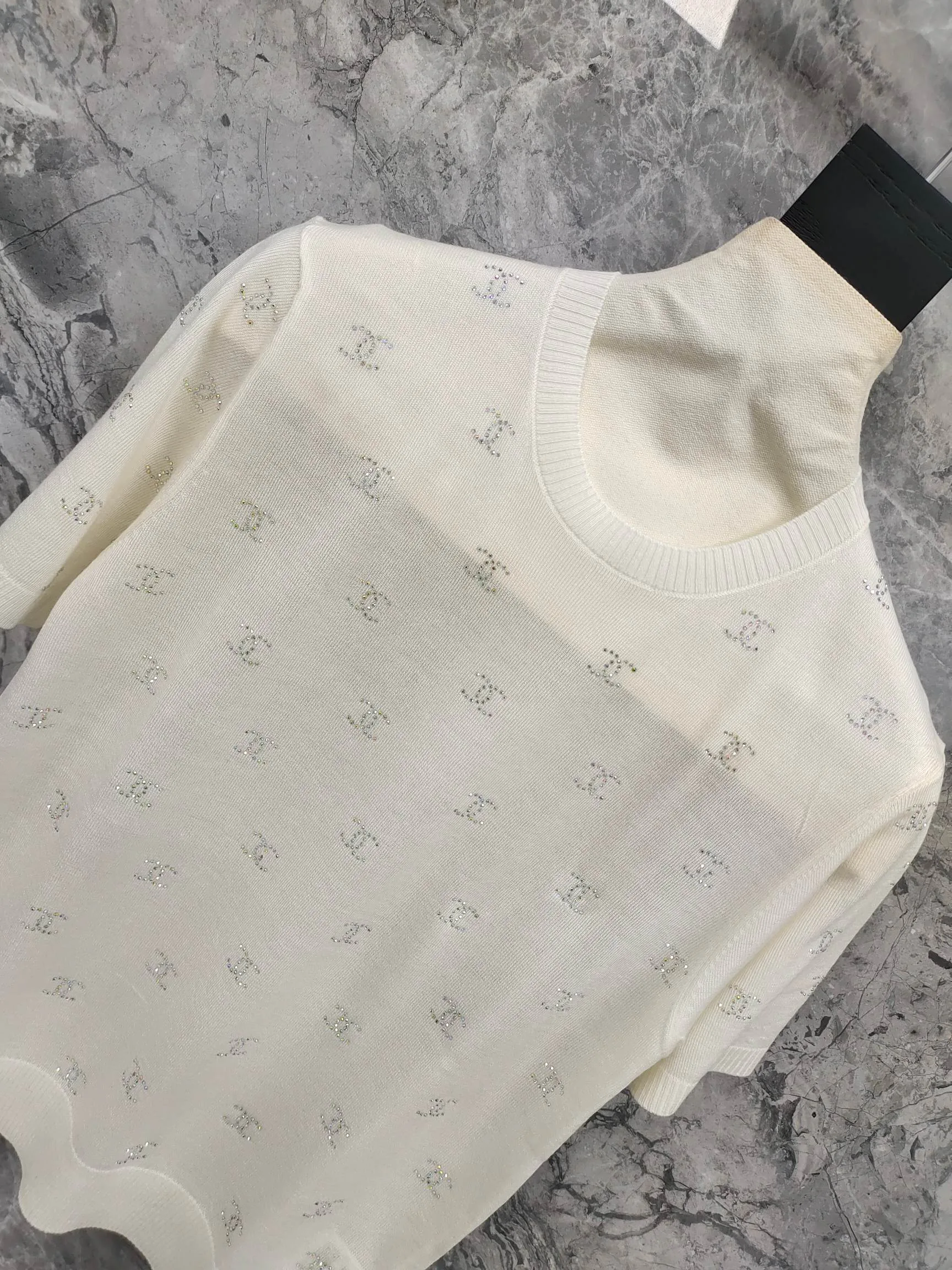 Футболки Женские Chanel 13249295