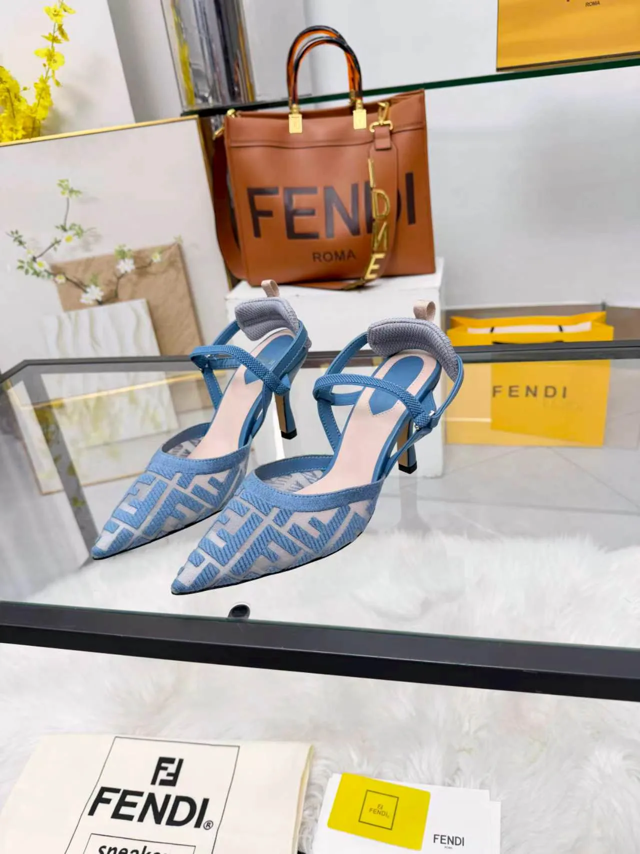 Туфли Женские Fendi 18104676