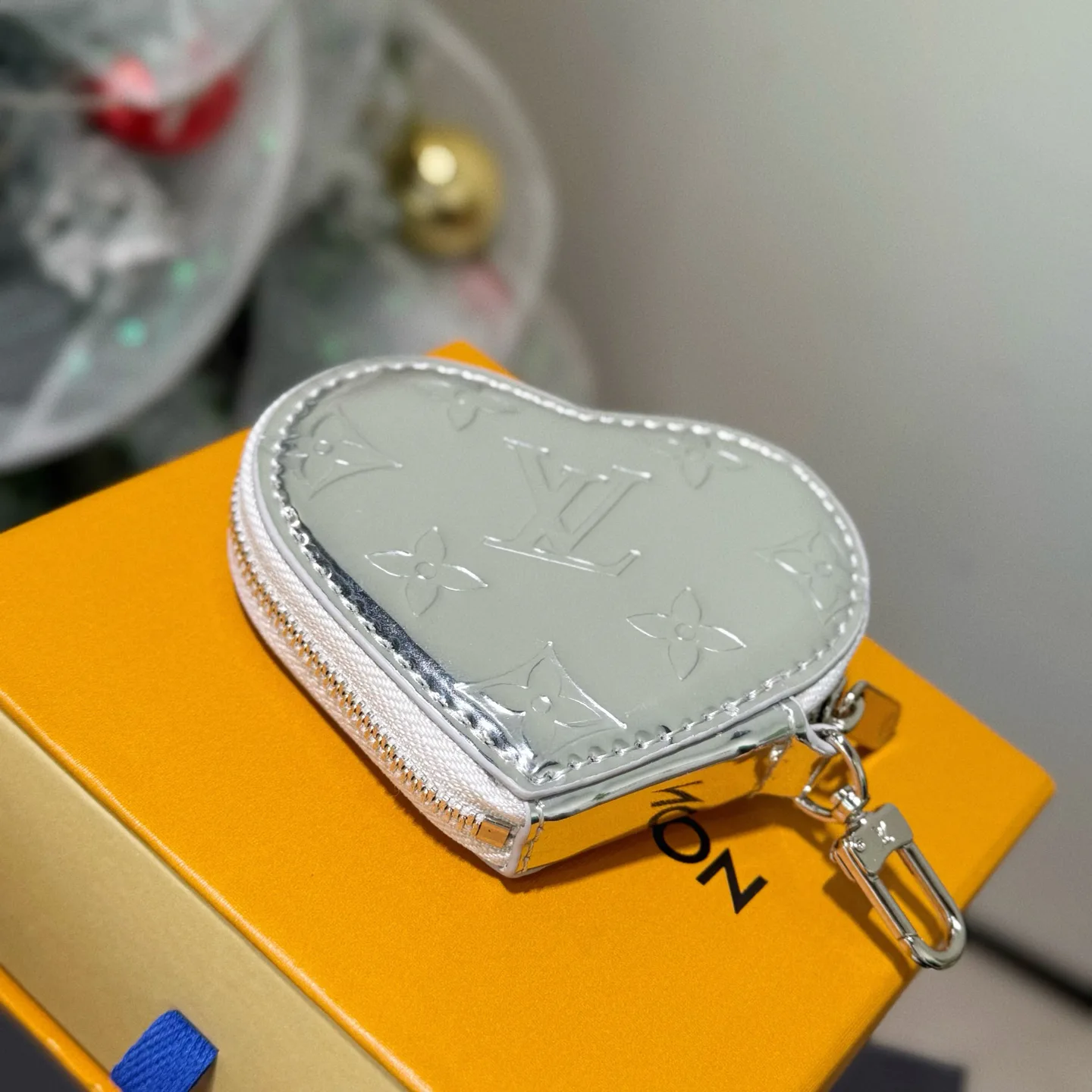 Клатчи Женские Louis Vuitton 1317516