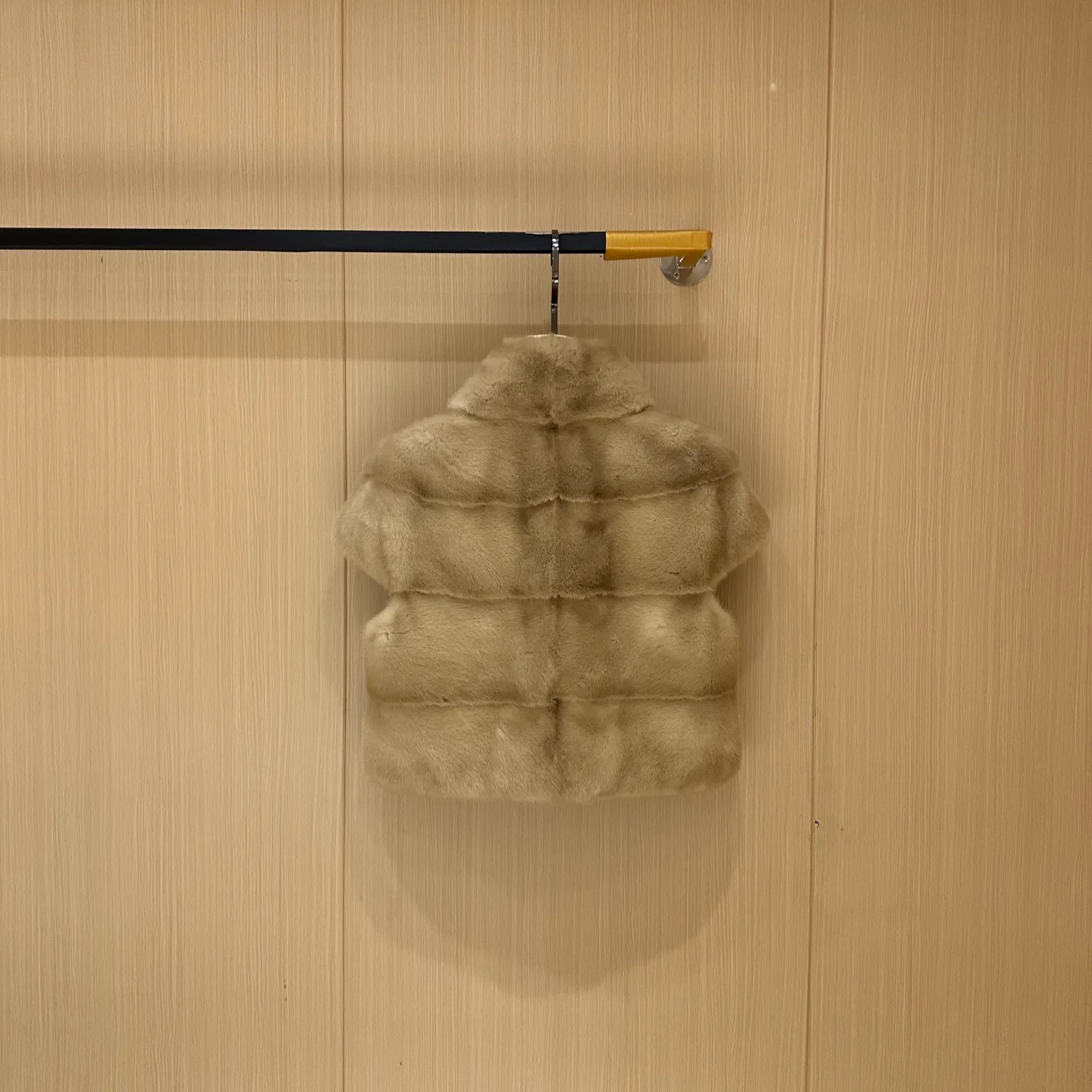 Шубы Женские Christian Dior 1859243