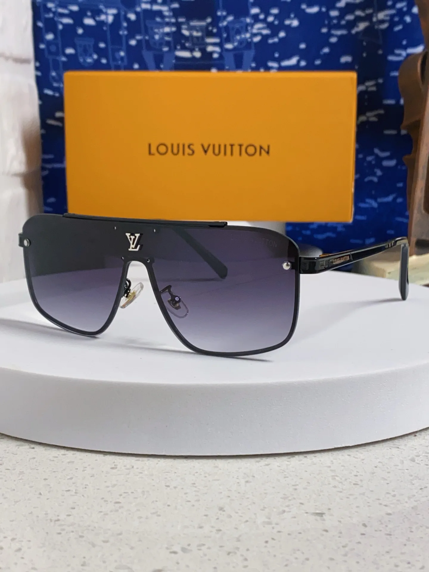Очки Louis Vuitton 10842038