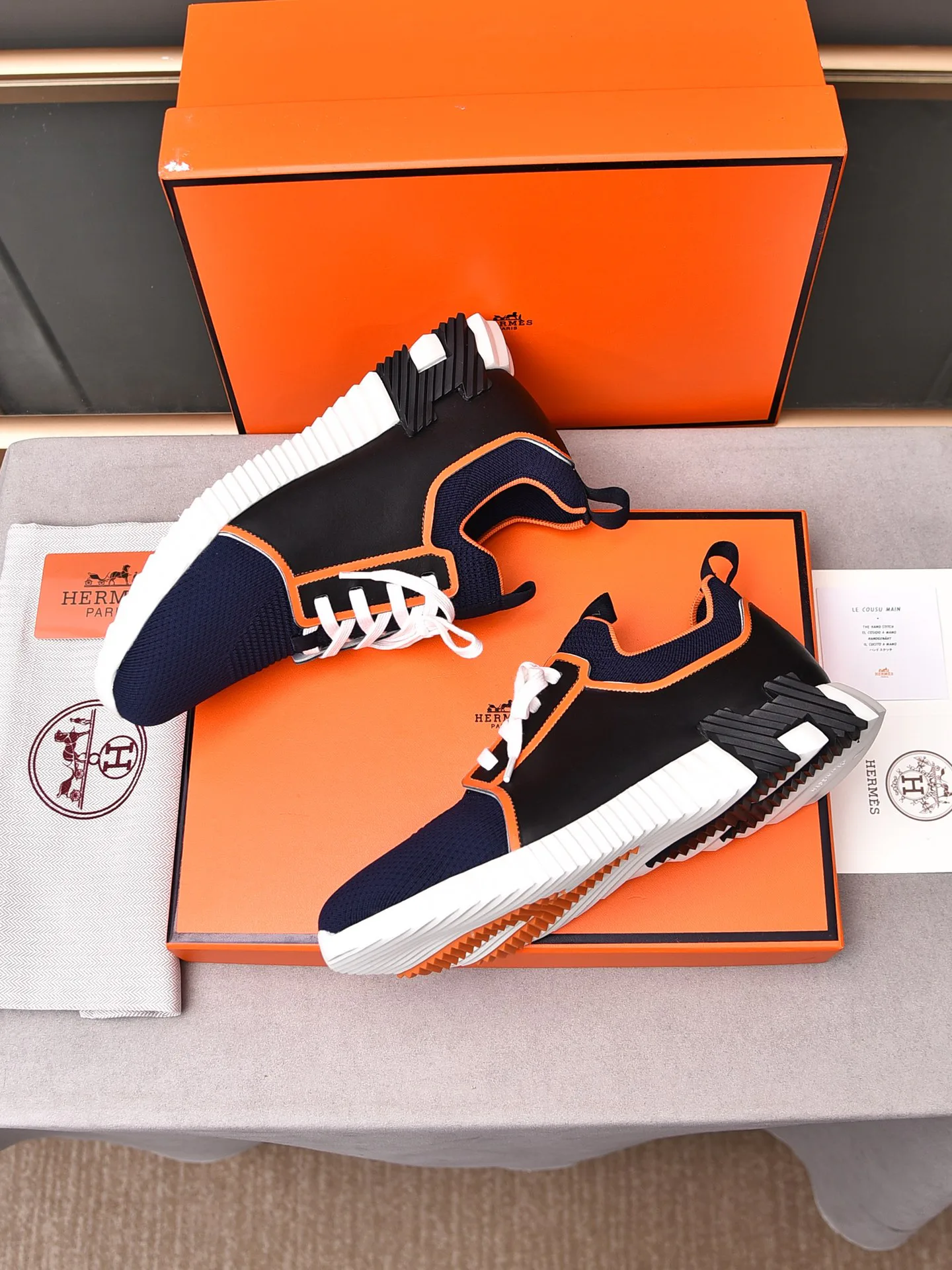 Кроссовки Женские Hermes 1277033