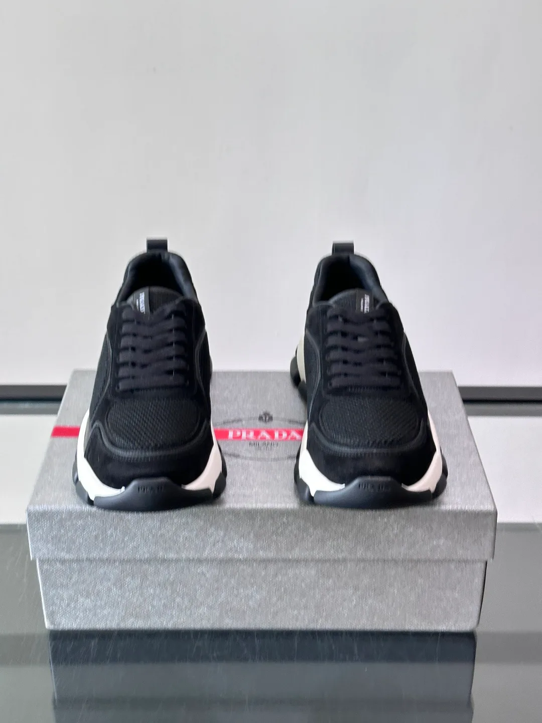 Кроссовки Мужские Prada 18102771