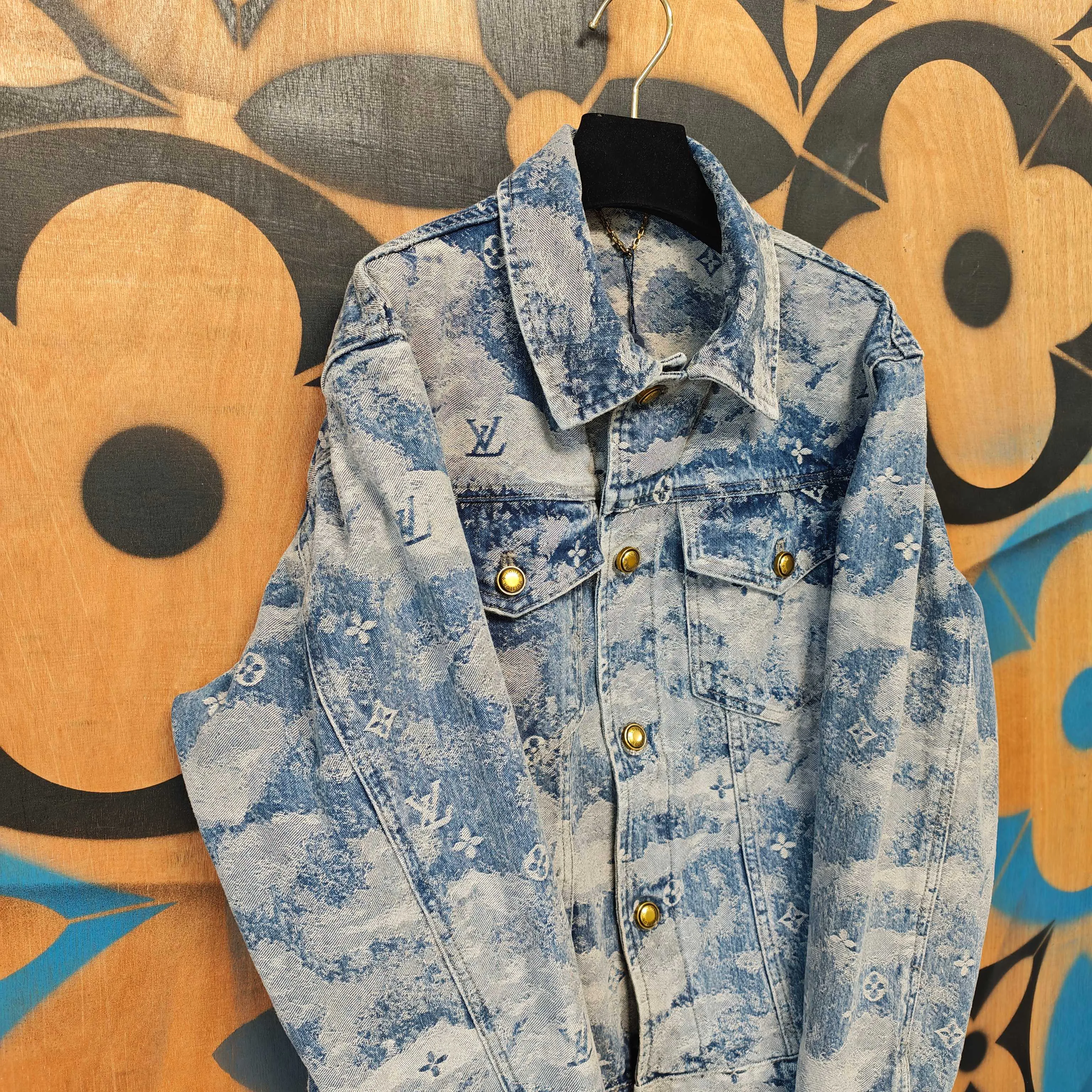Куртки И Пуховики Мужские Louis Vuitton 3990089