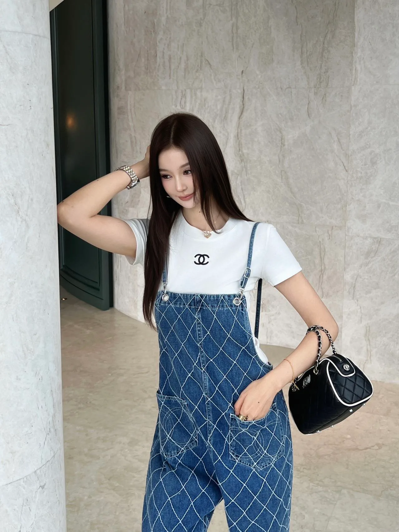 Джинсы Женские Chanel 17714449