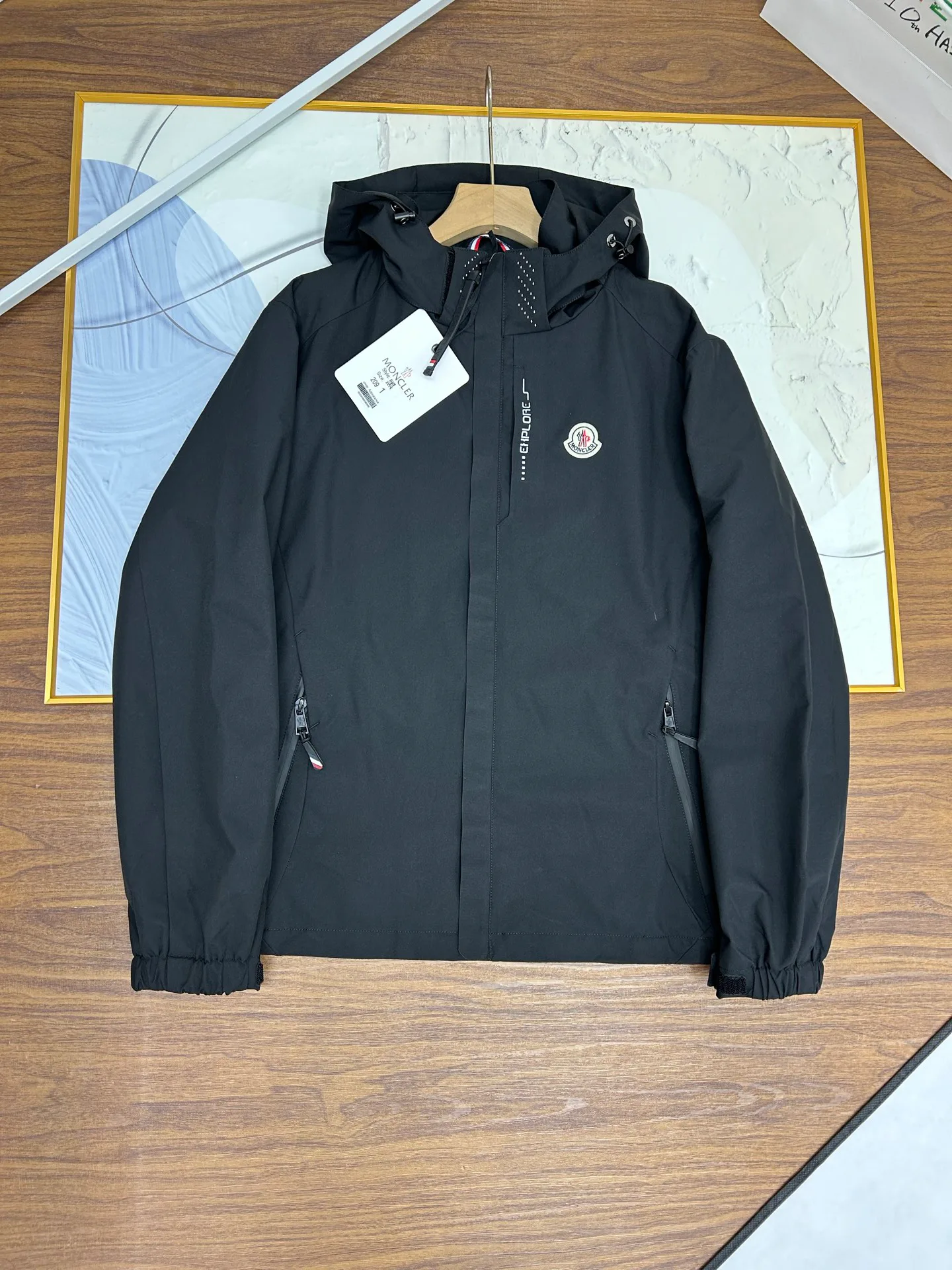 Куртки И Пуховики Мужские Moncler 20407