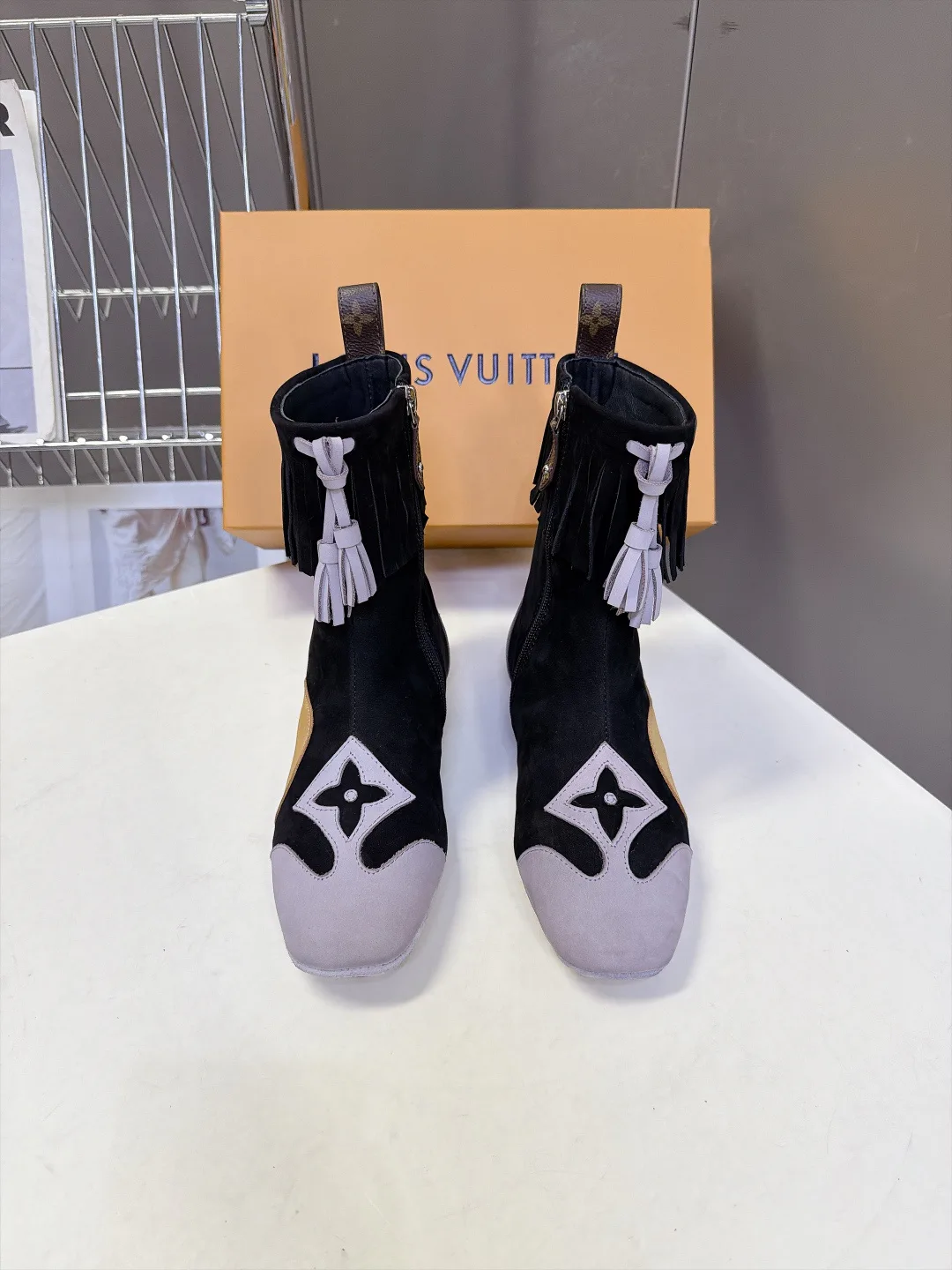 Ботильоны Женские Louis Vuitton 18765192