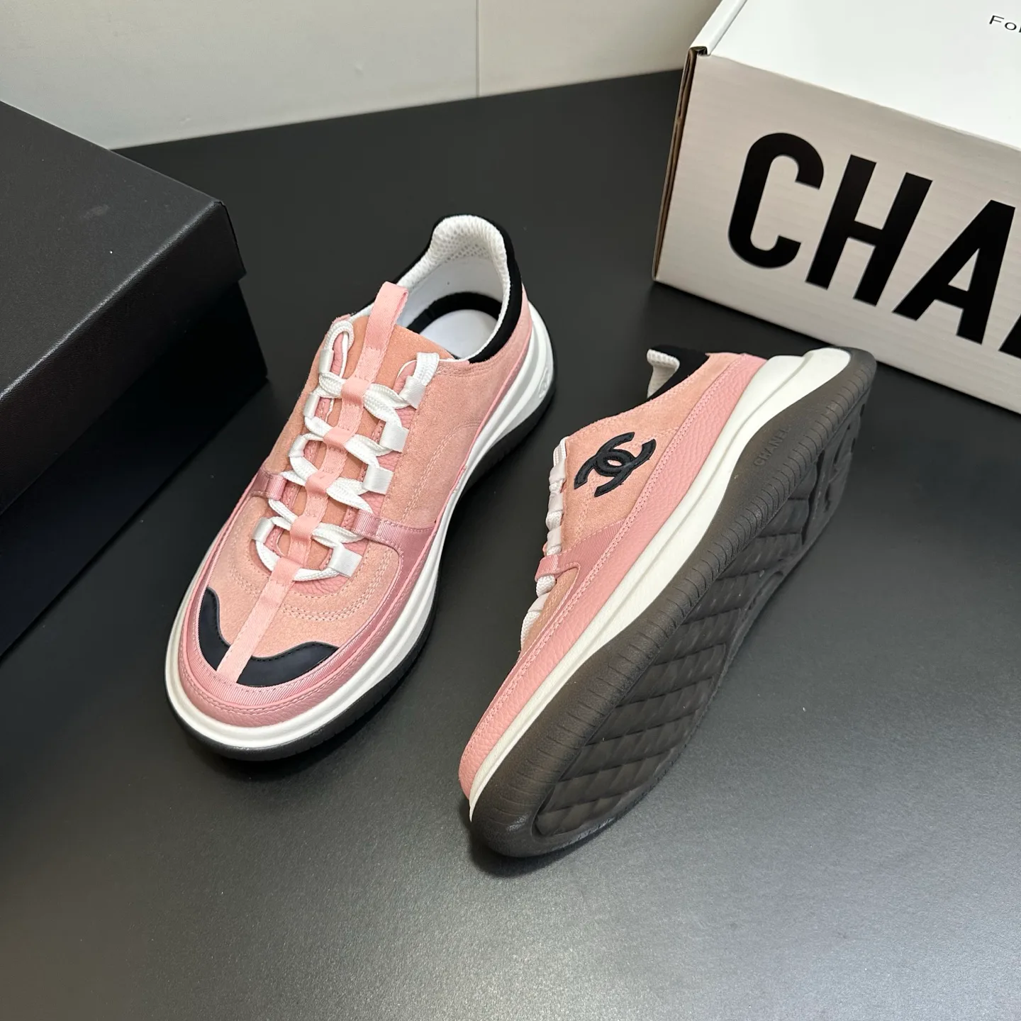 Кроссовки Женские Chanel 1748633