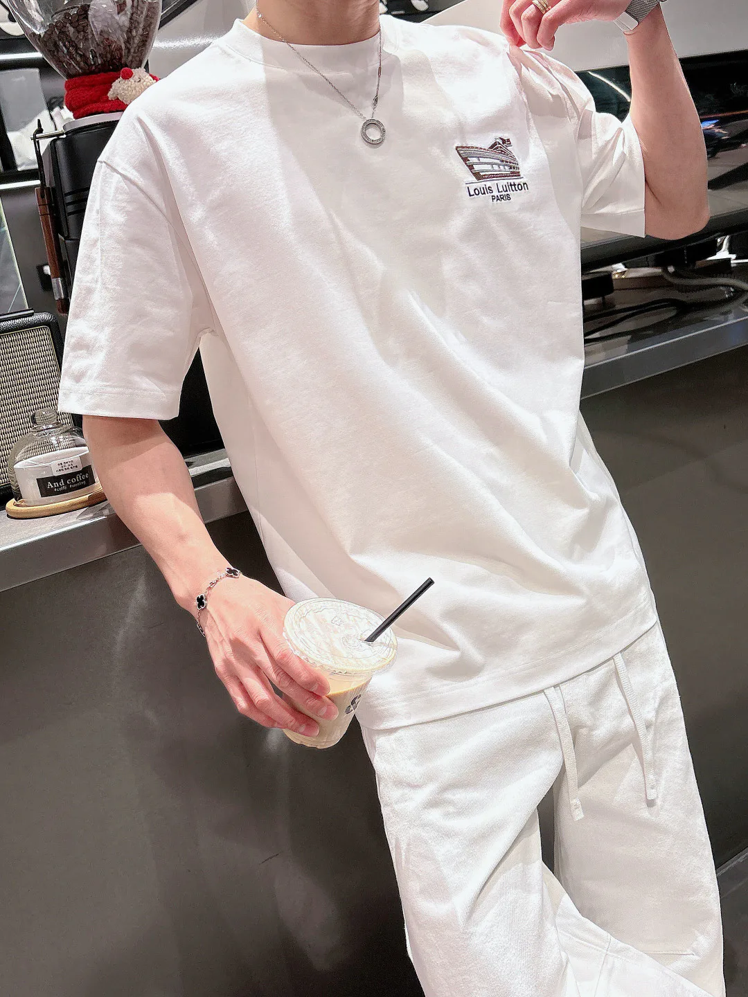 Футболки Мужские Louis Vuitton 9465235