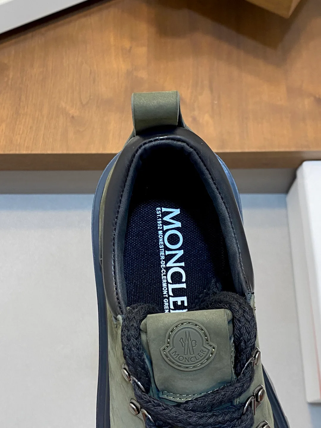 Кроссовки Мужские Moncler 19083818