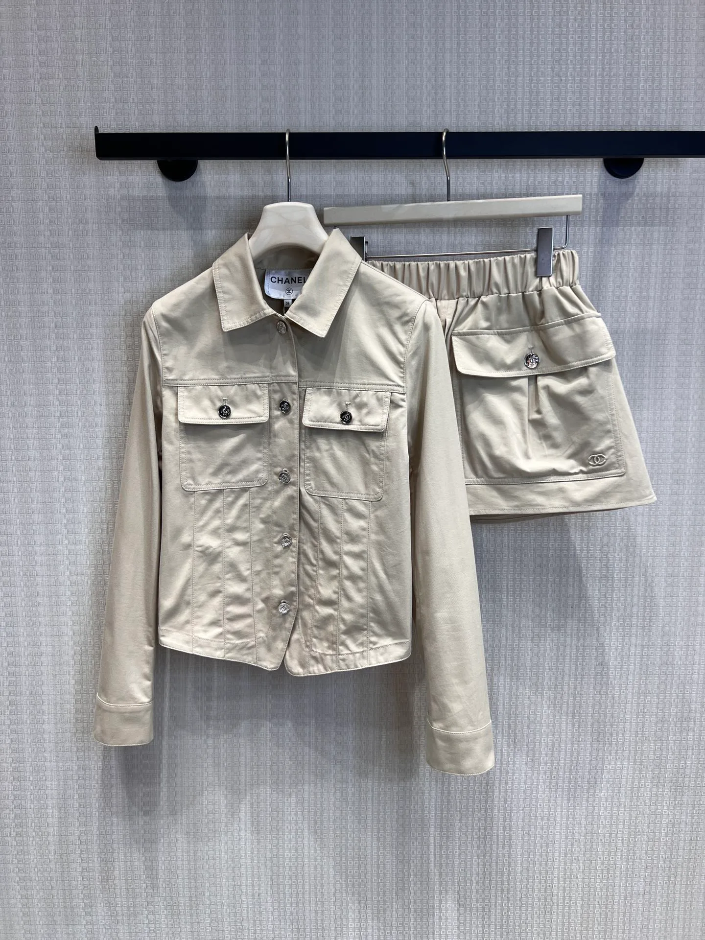 Костюмы Женские Chanel 10715932