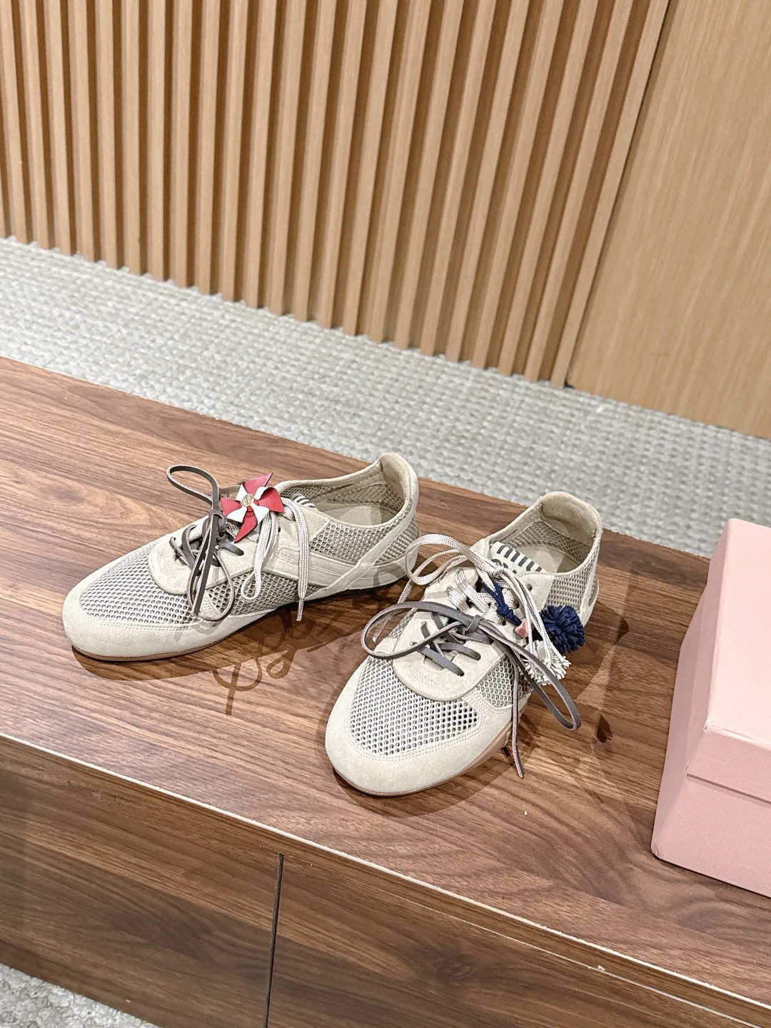 Кроссовки Женские Miu Miu 12251585