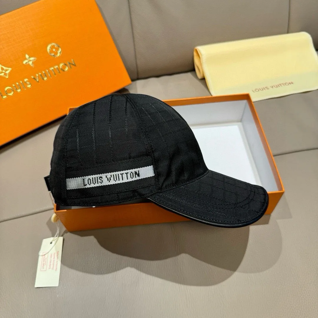 Головные Уборы Louis Vuitton 17515272