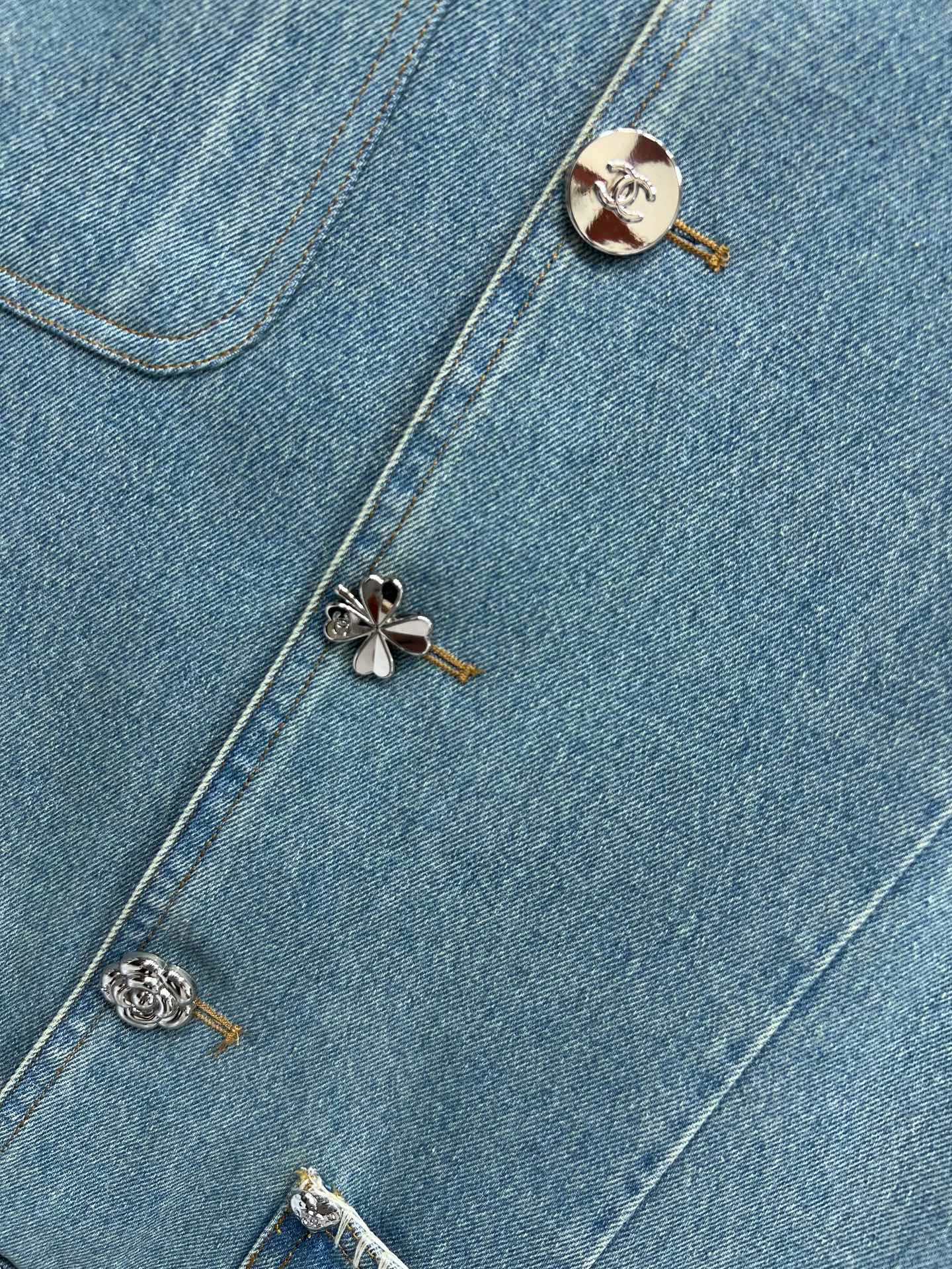 Жакеты Женские Chanel 11425434