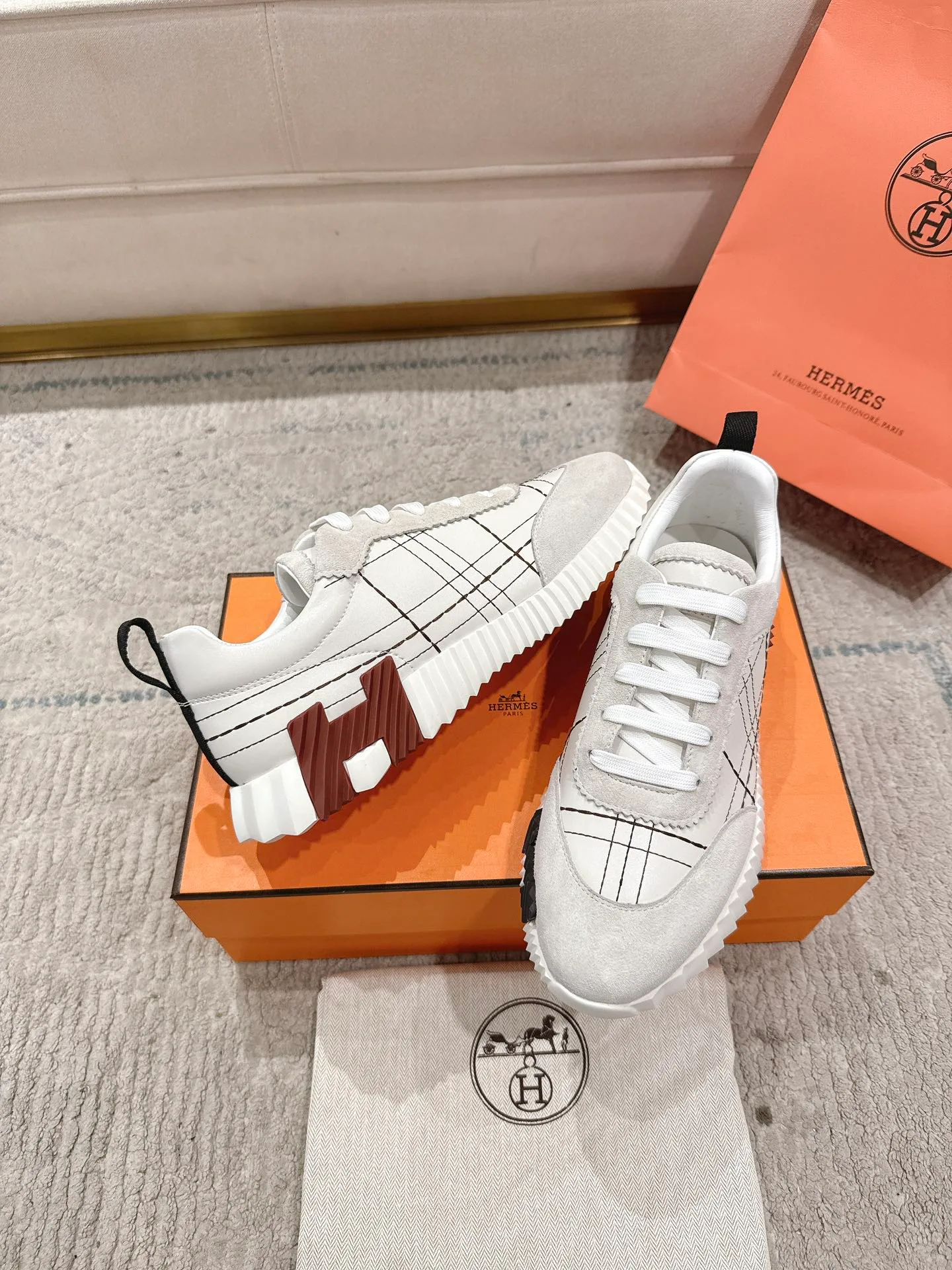 Кроссовки Женские Hermes 11738665