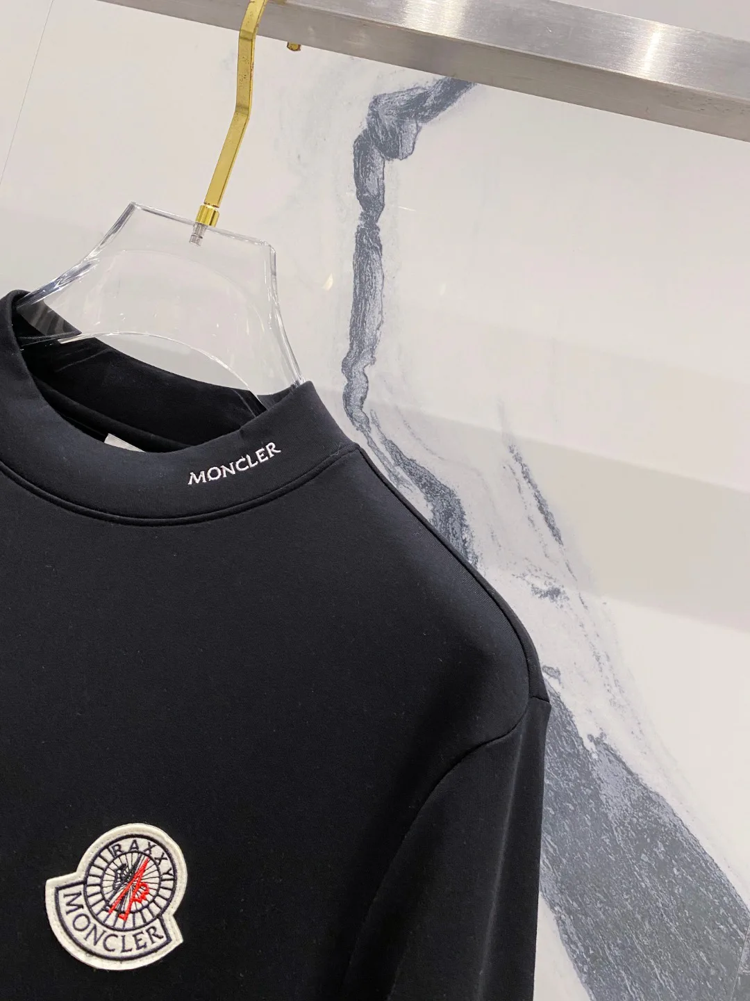 Лонгсливы Мужские Moncler 235334