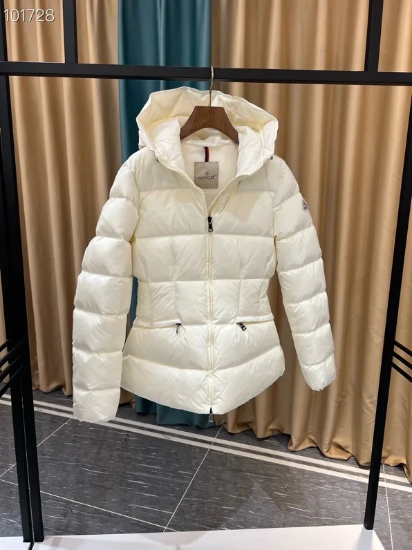 Куртки И Пуховики Женские Moncler 17964594