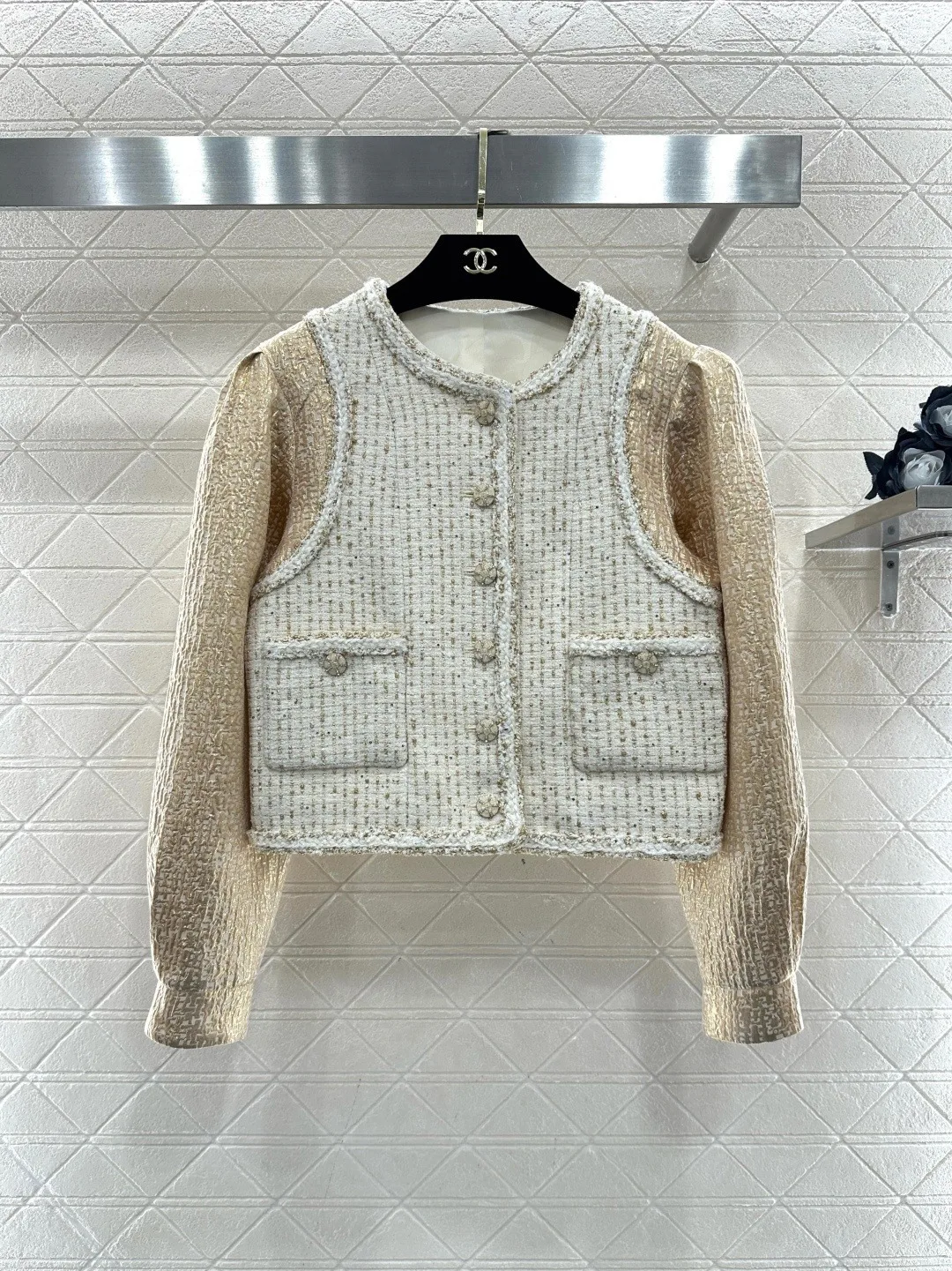 Куртки И Пуховики Женские Chanel 1584254
