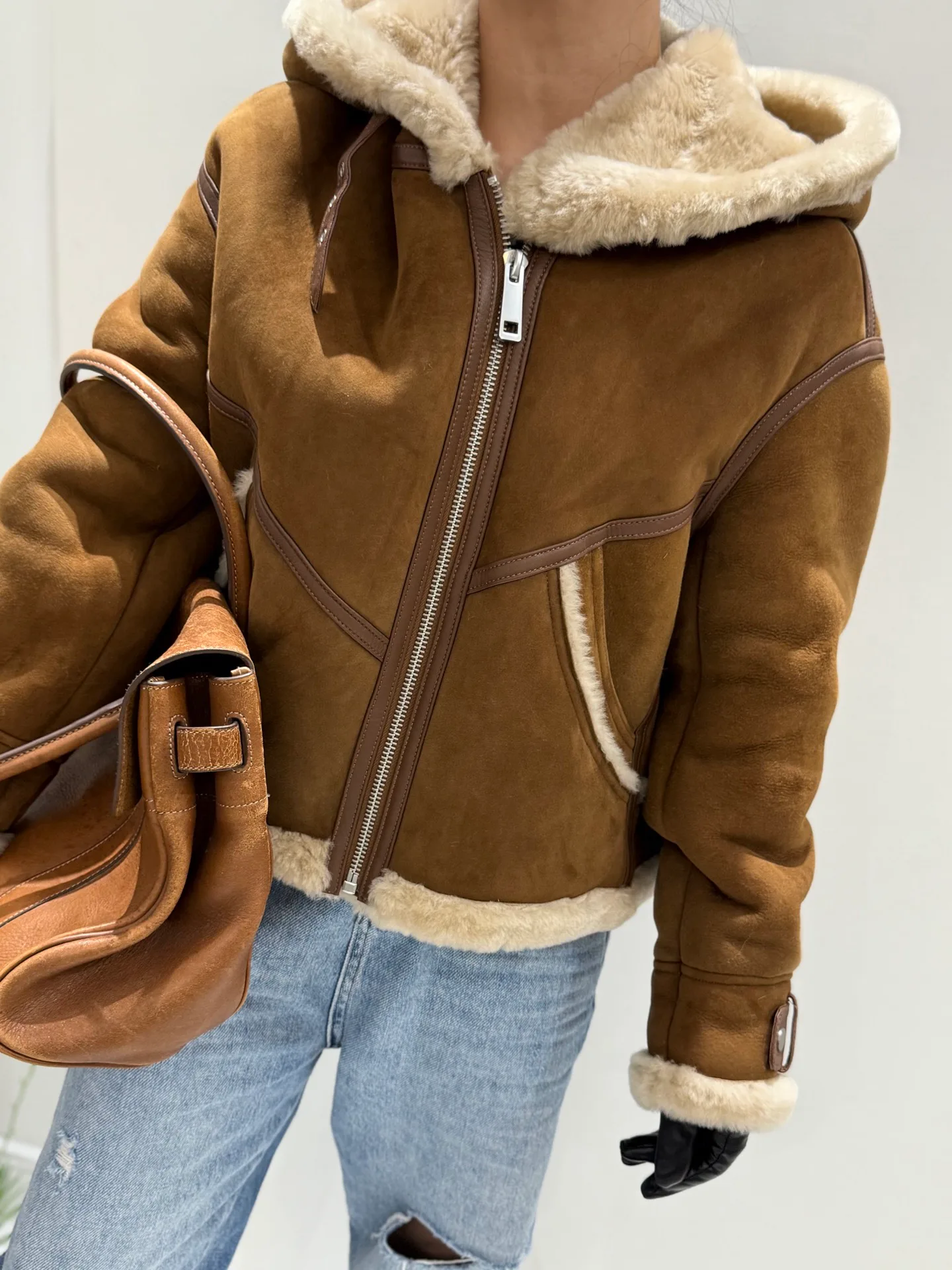 Кожаные Куртки И Дублёнки Женские Miu Miu 70228