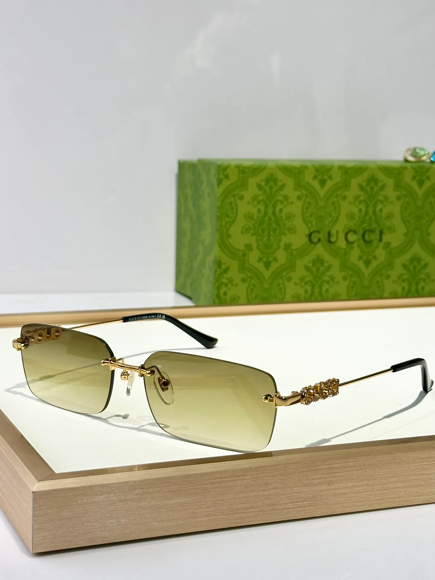 Очки Gucci 28085