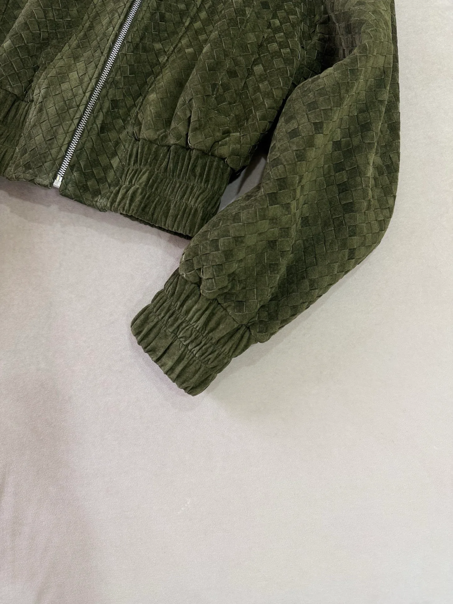 Кожаные Куртки И Дублёнки Женские Bottega Veneta 18208777