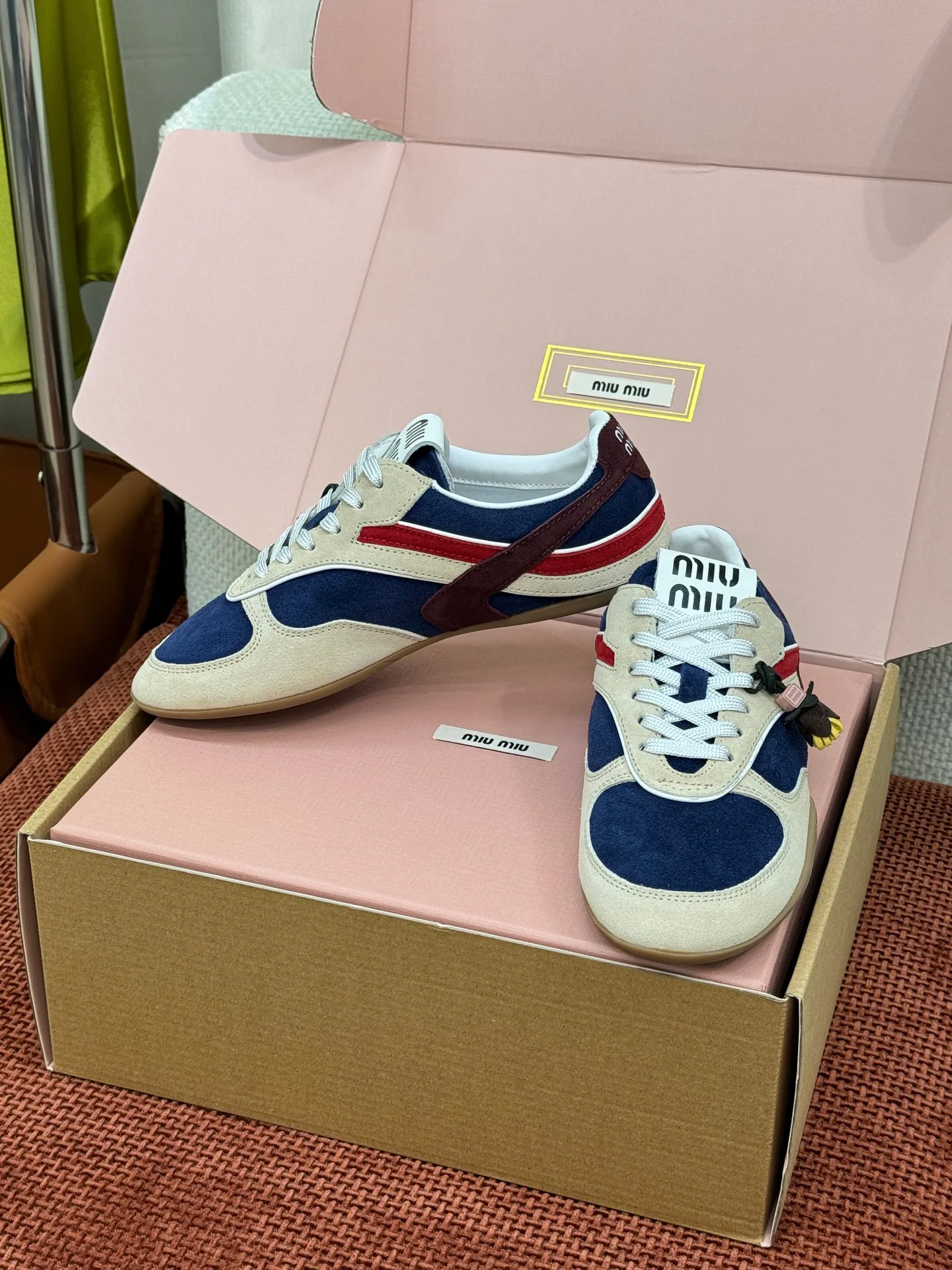 Кроссовки Женские Miu Miu 18291151