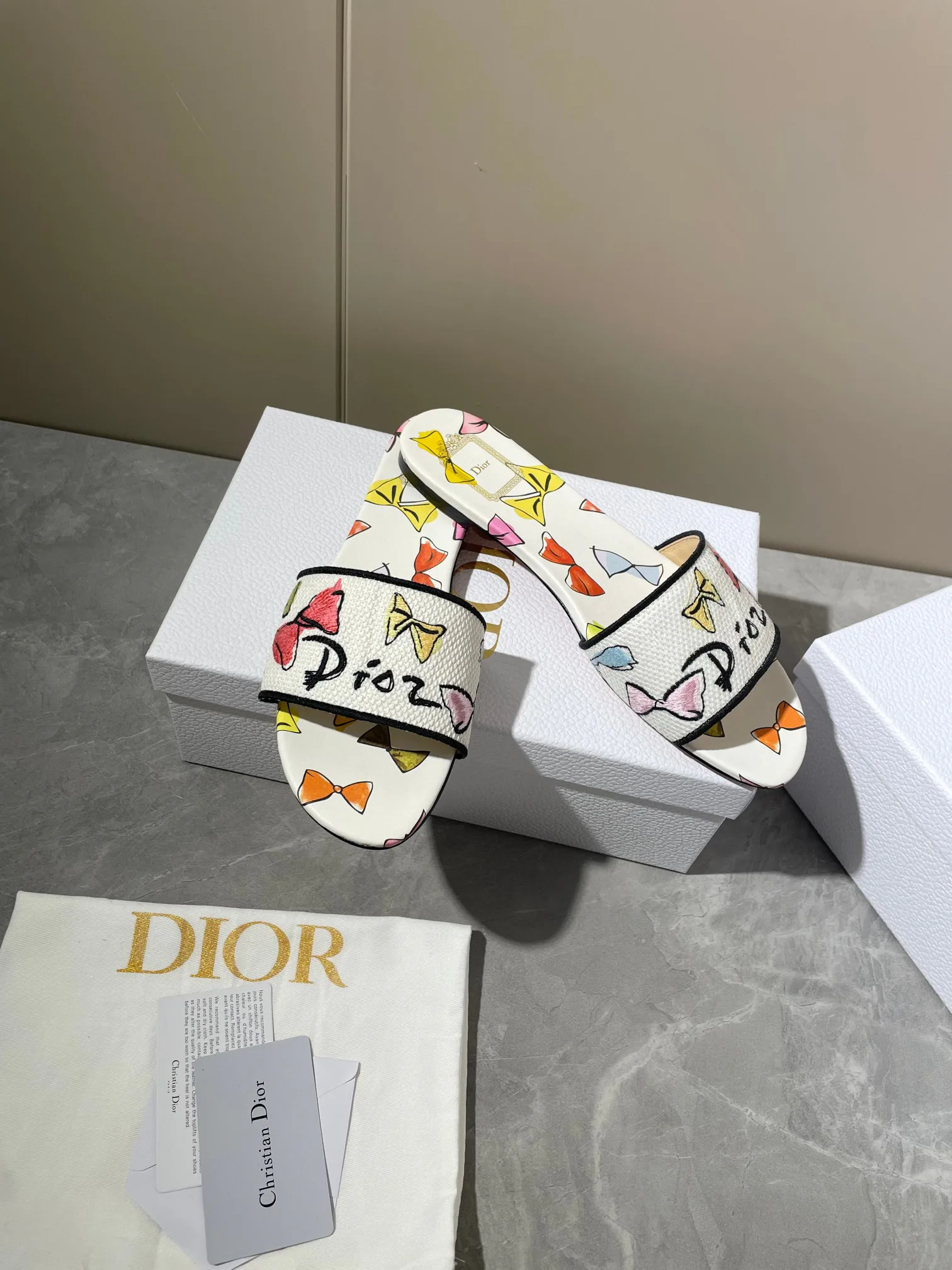 Шлепанцы Женские Christian Dior 18634053
