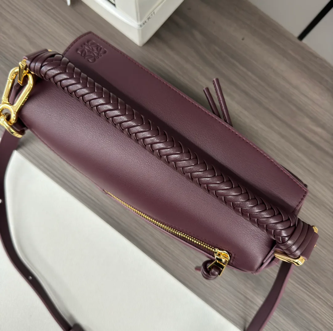 Сумки На Ремне Женские Loewe 820137