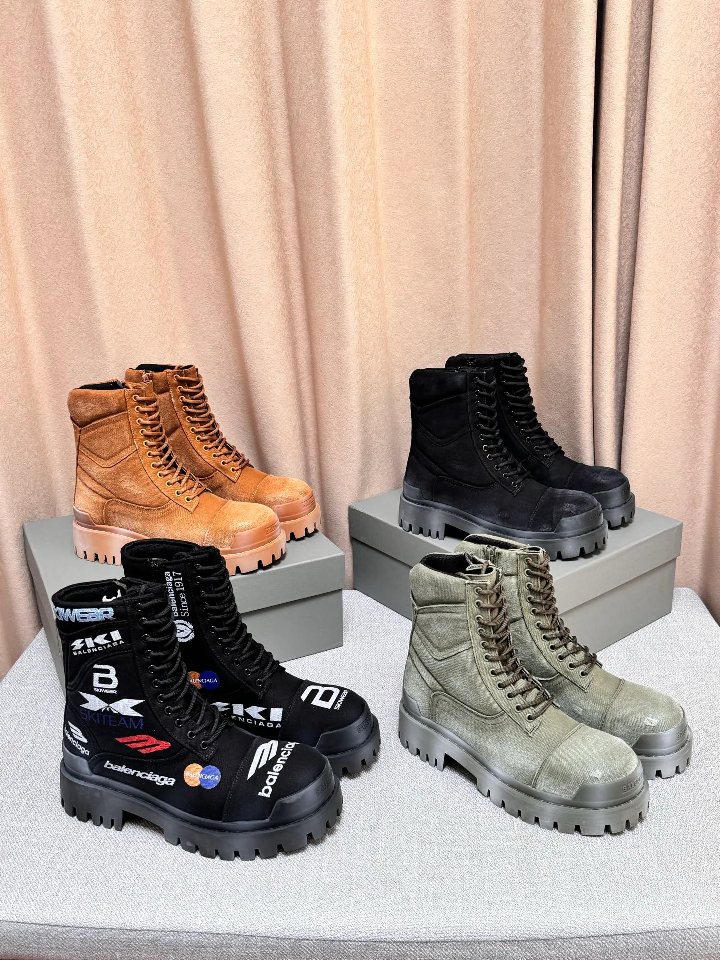 Ботинки Мужские Balenciaga 13942893