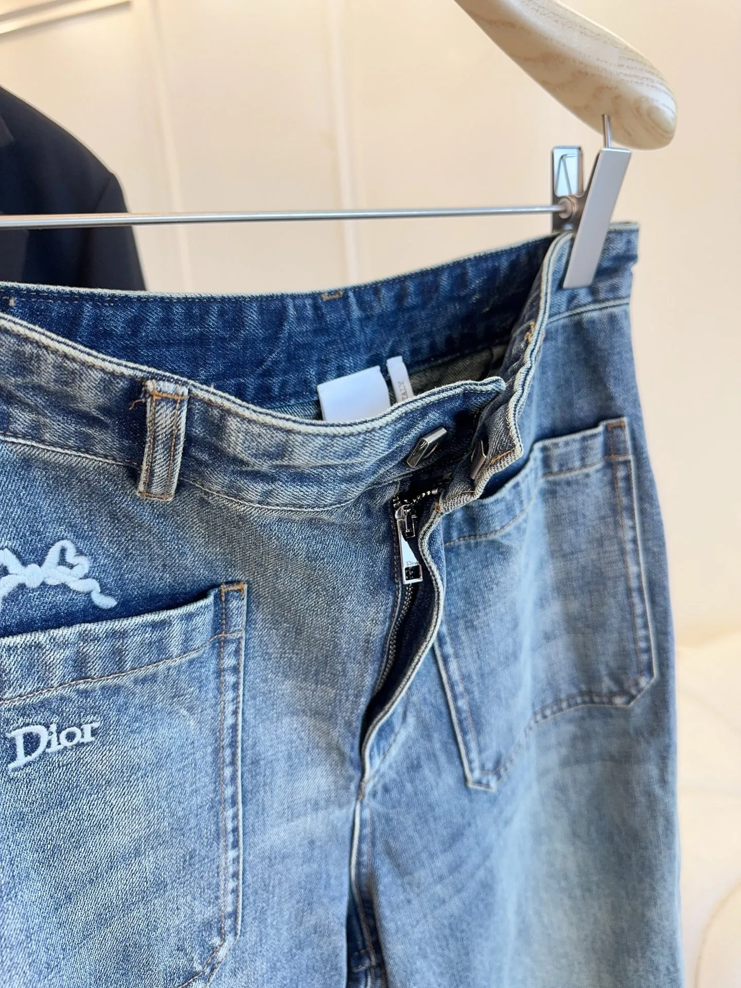 Джинсы Женские Christian Dior 12874529